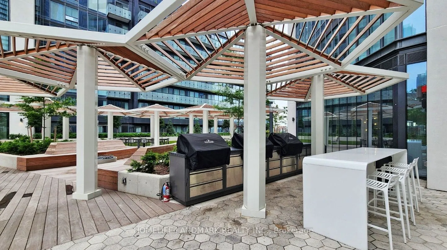 138 Downes Street, #1509