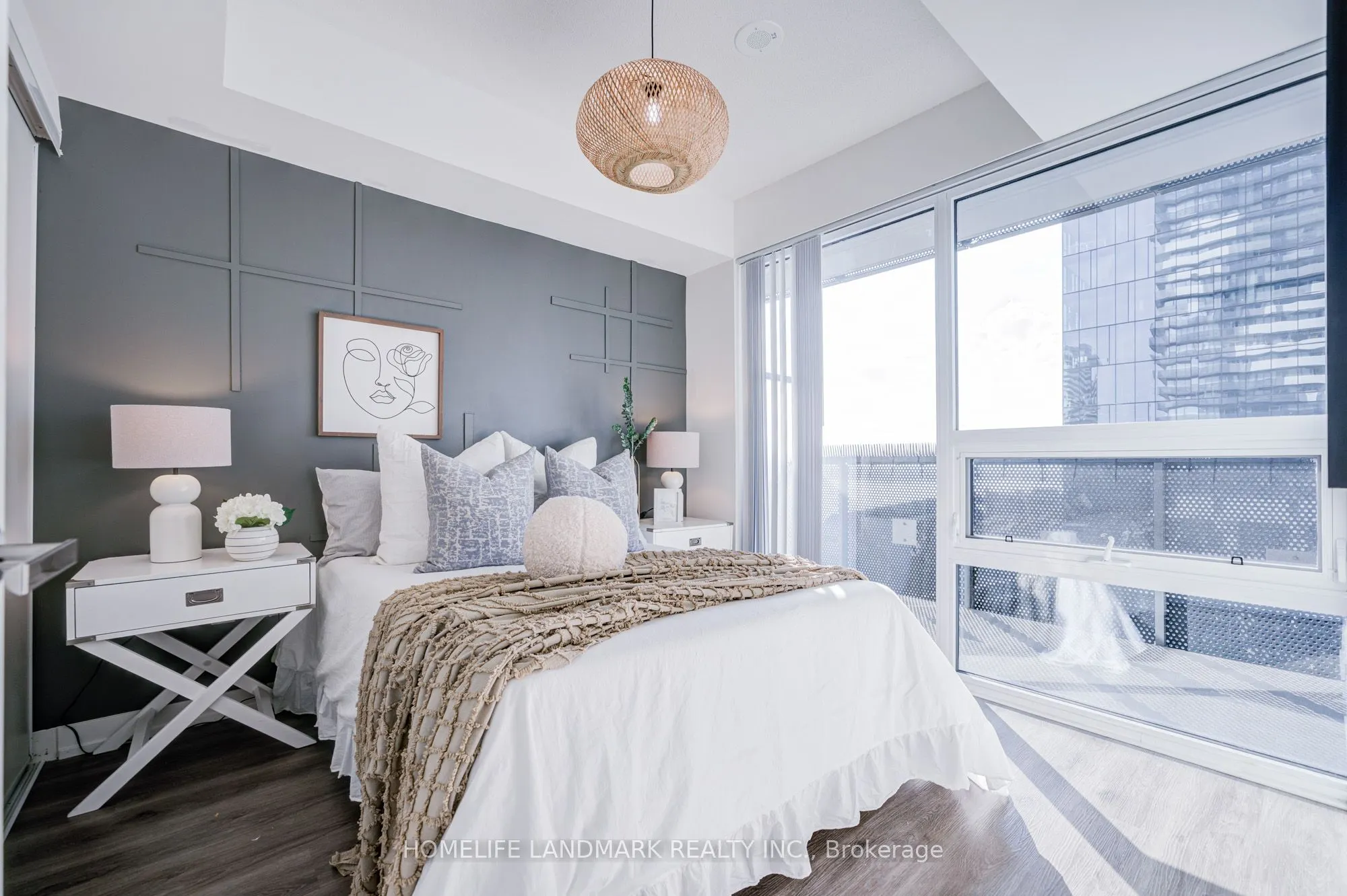 138 Downes Street, #1509
