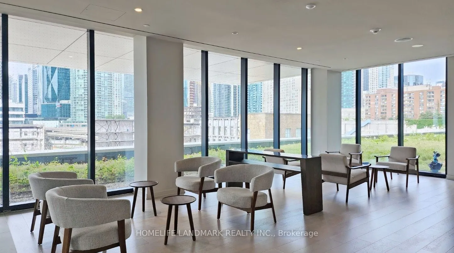 138 Downes Street, #1509
