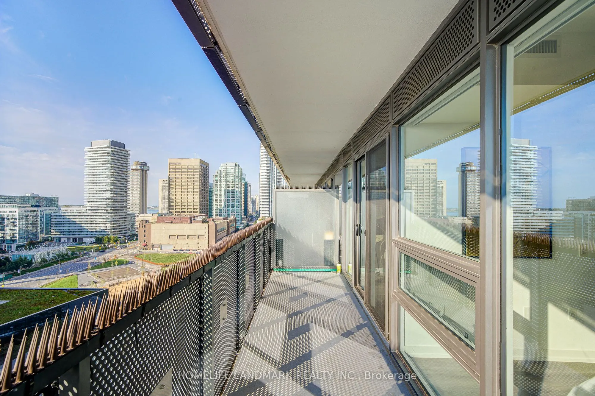 138 Downes Street, #1509