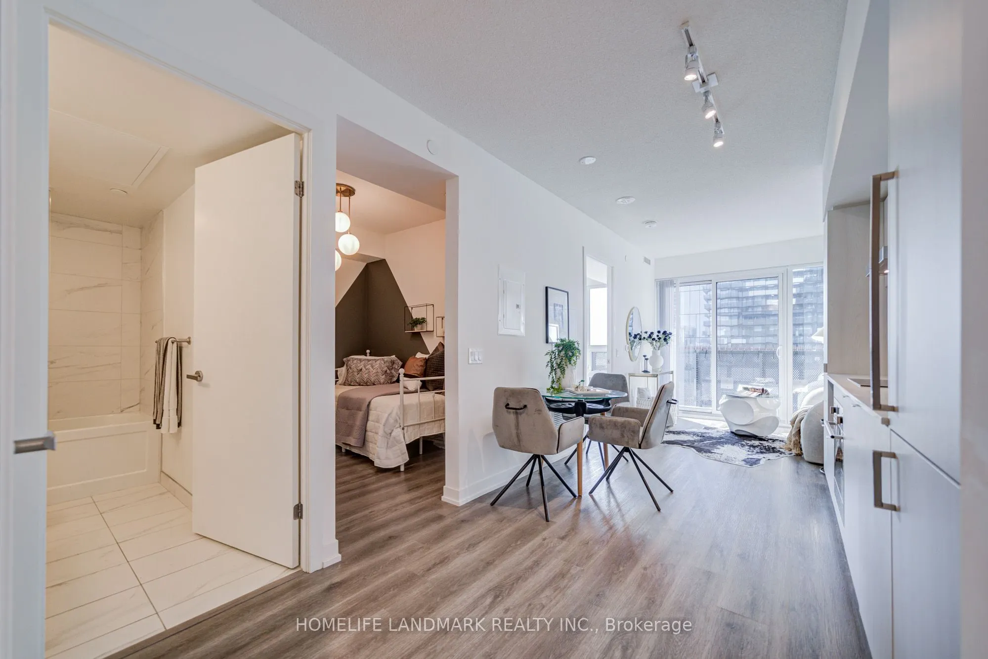 138 Downes Street, #1509