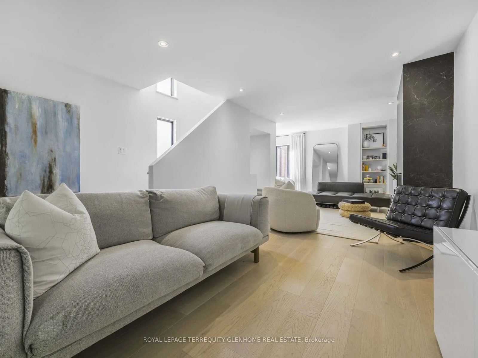 10 Walker Avenue, #125