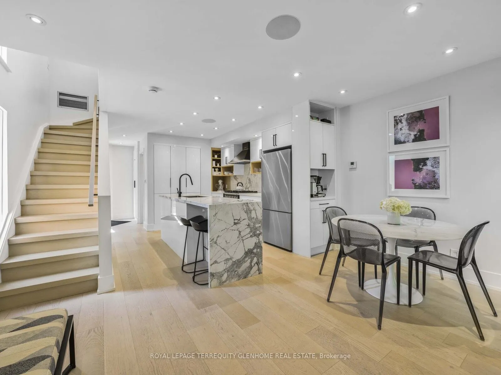 10 Walker Avenue, #125