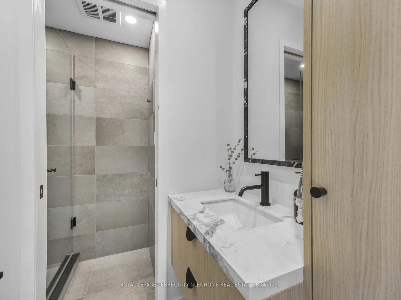 10 Walker Avenue, #125