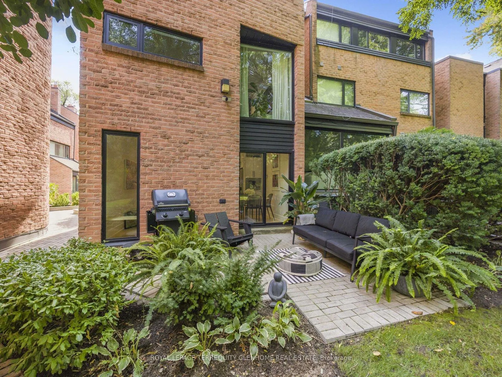 10 Walker Avenue, #125