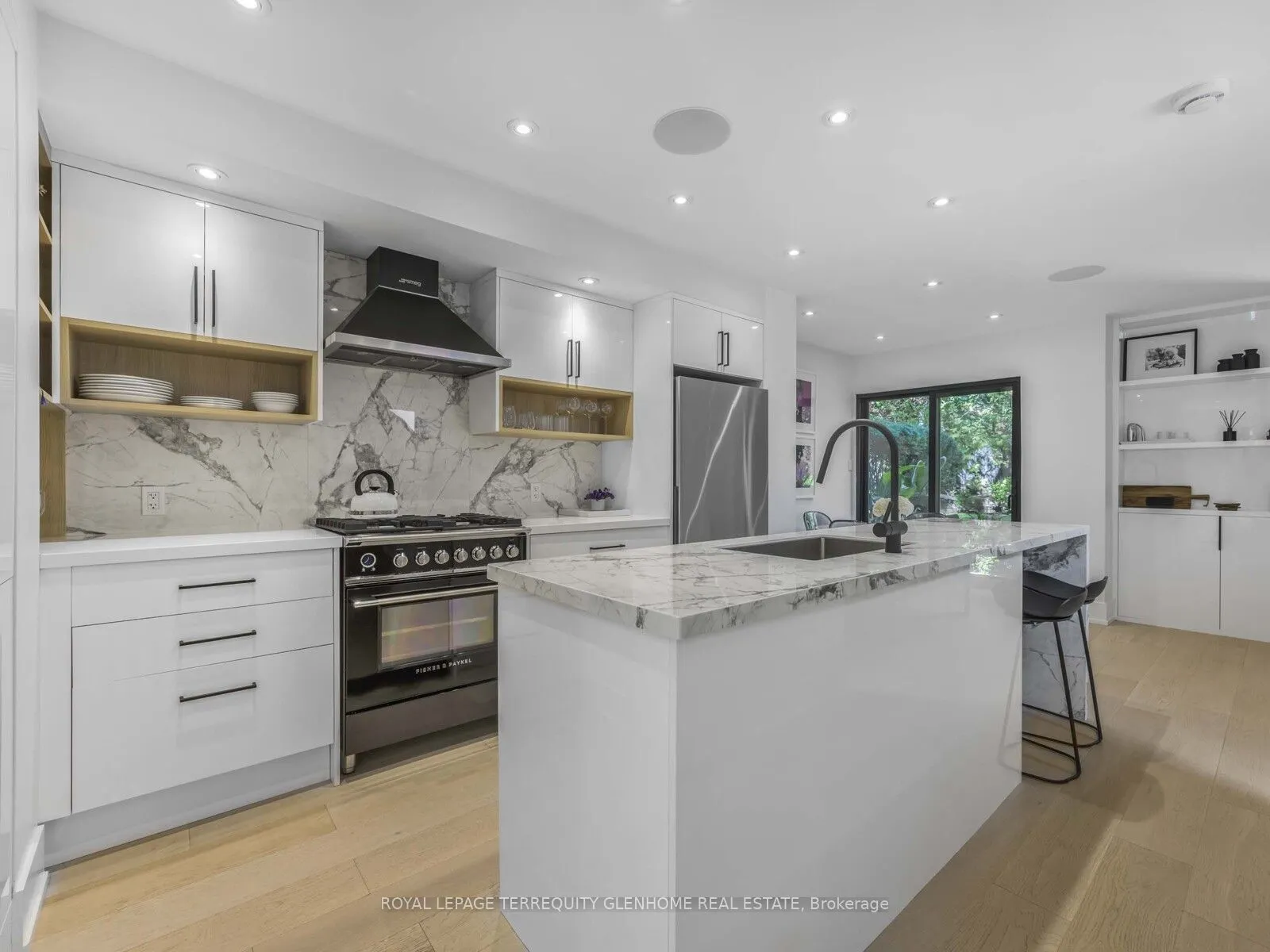 10 Walker Avenue, #125