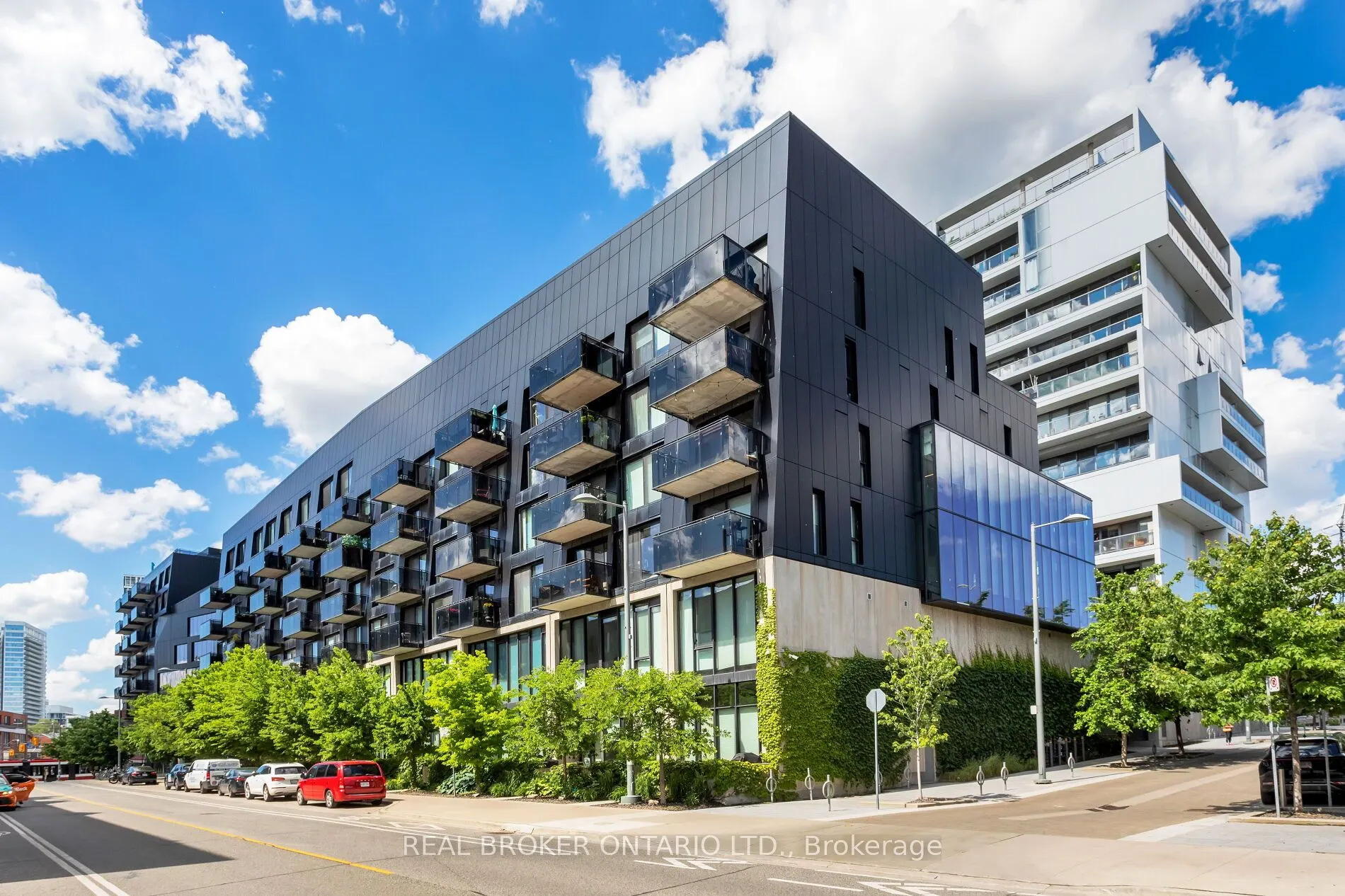 47 Lower River Street, #539