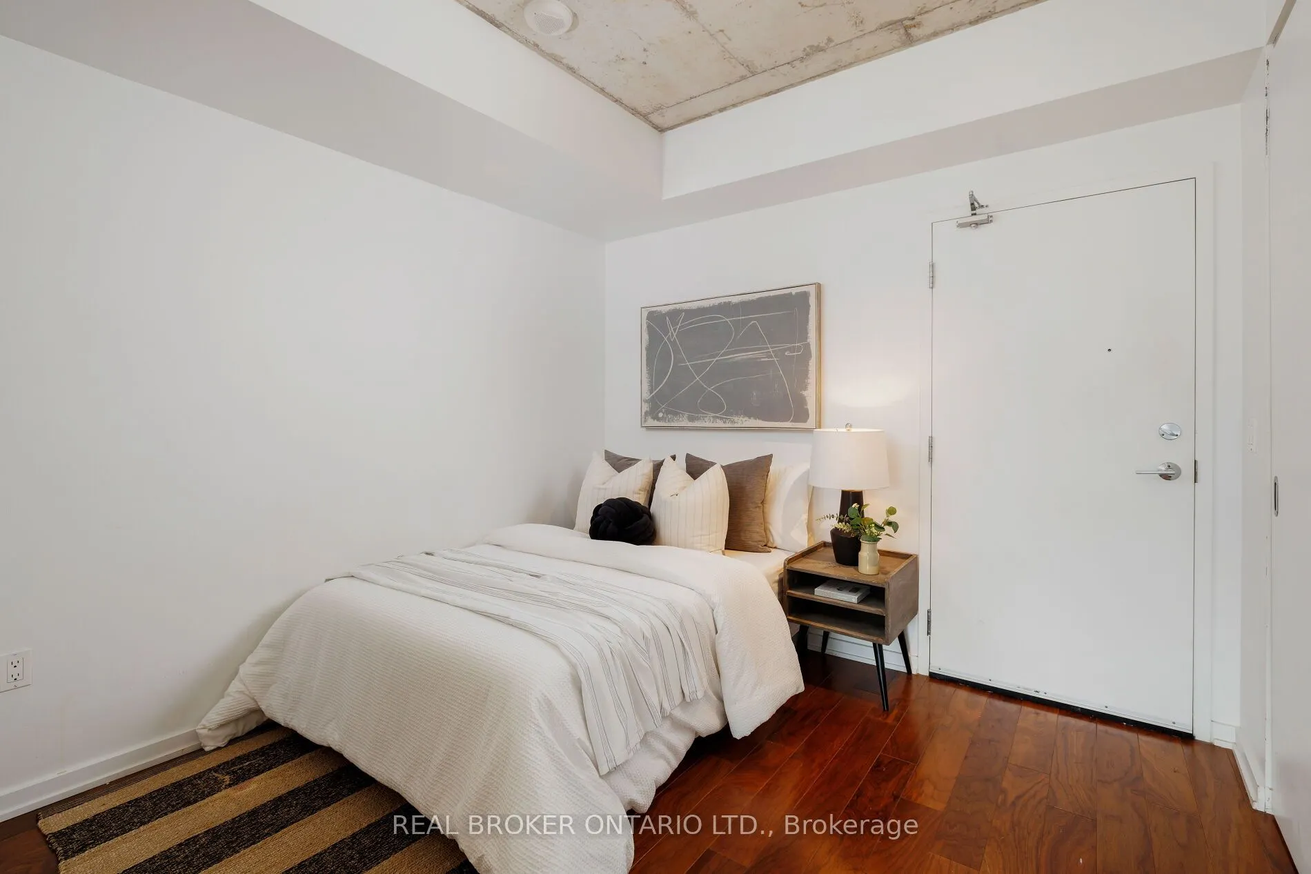 47 Lower River Street, #539
