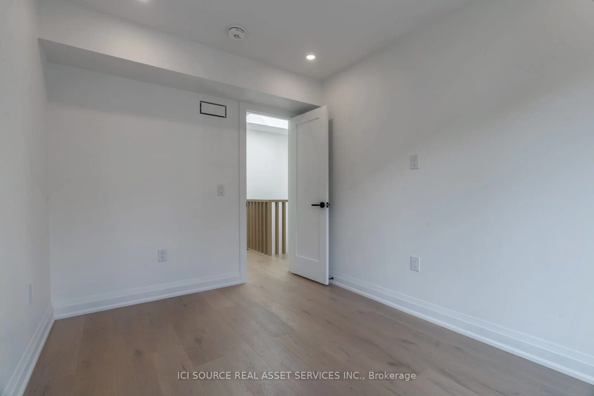 328 Shaw Street, #5