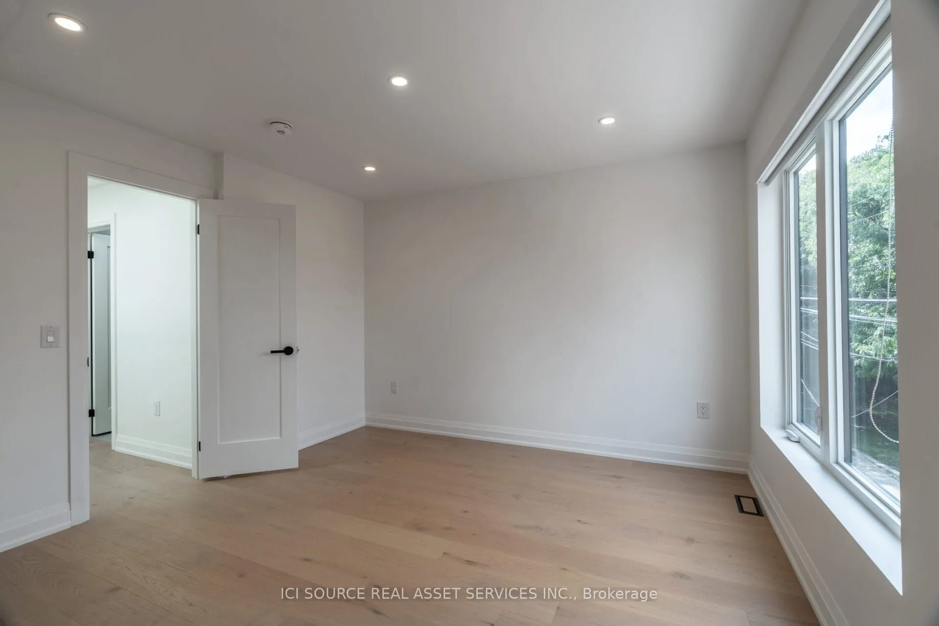 328 Shaw Street, #5
