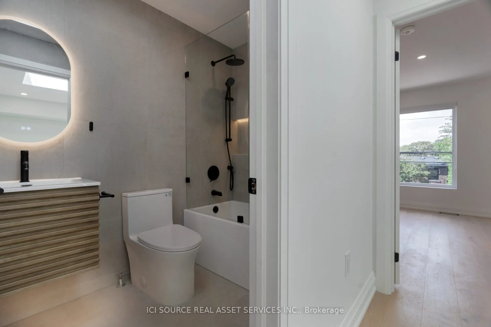 328 Shaw Street, #5