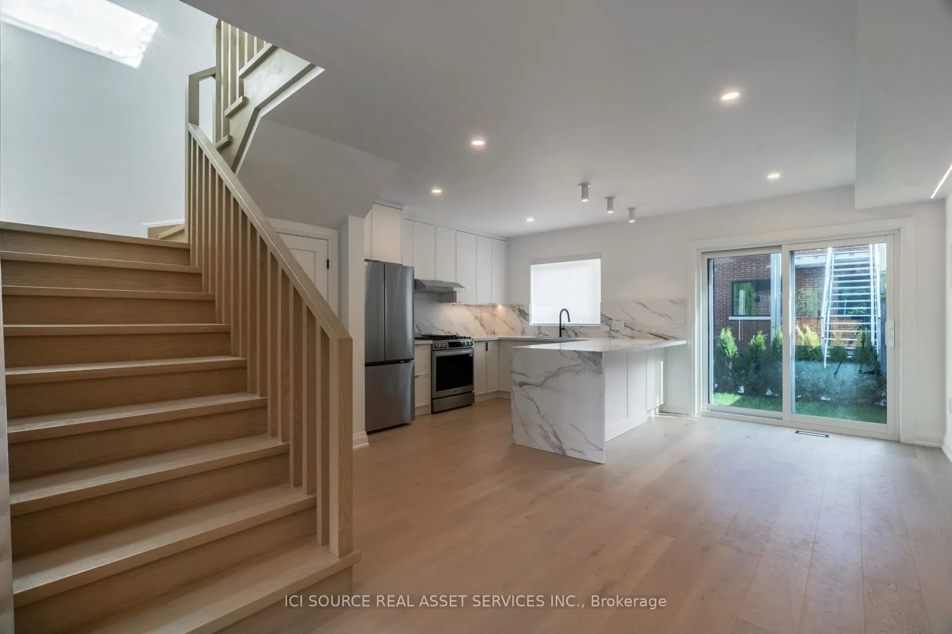 328 Shaw Street, #5