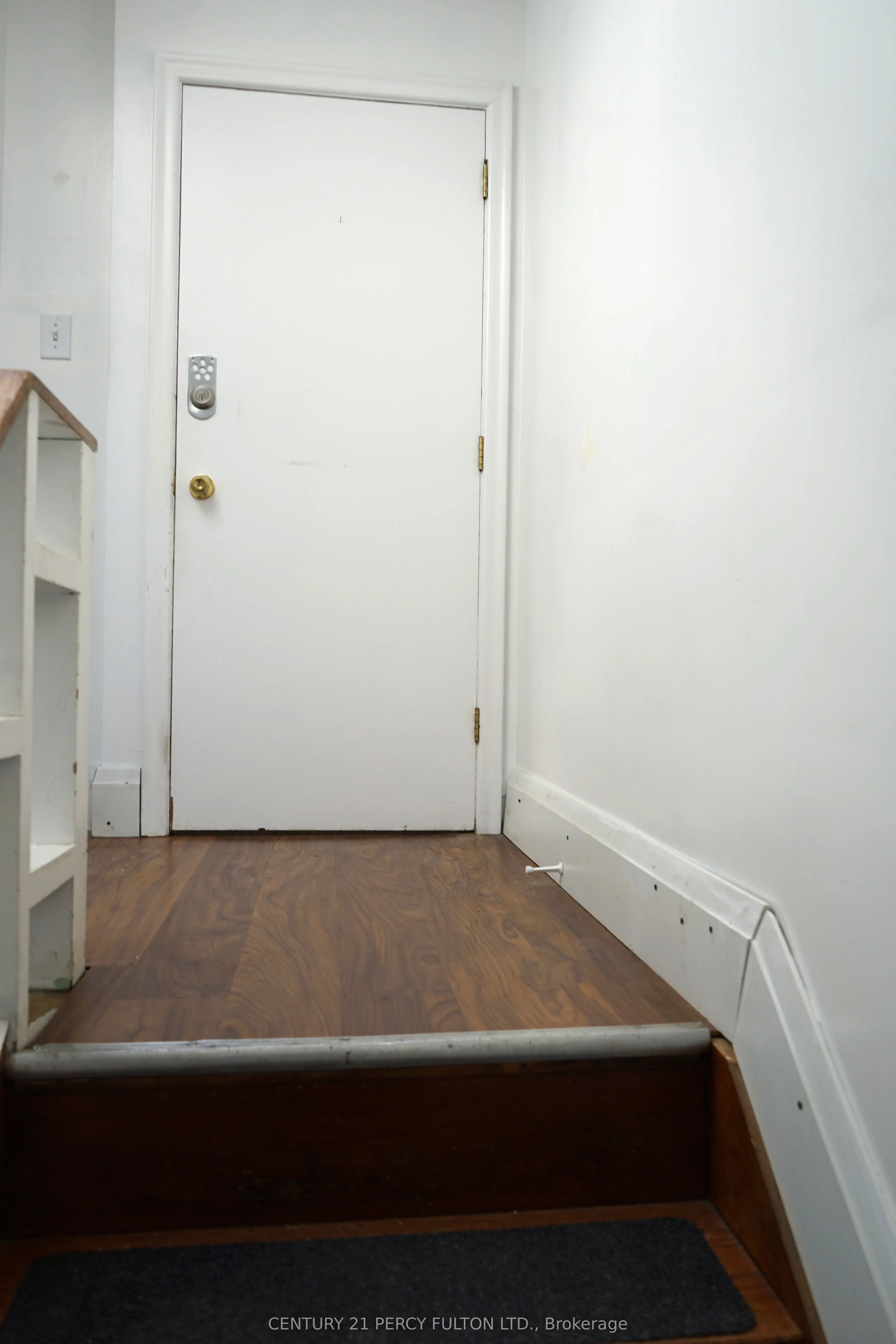 461 Eglinton Avenue E, #2