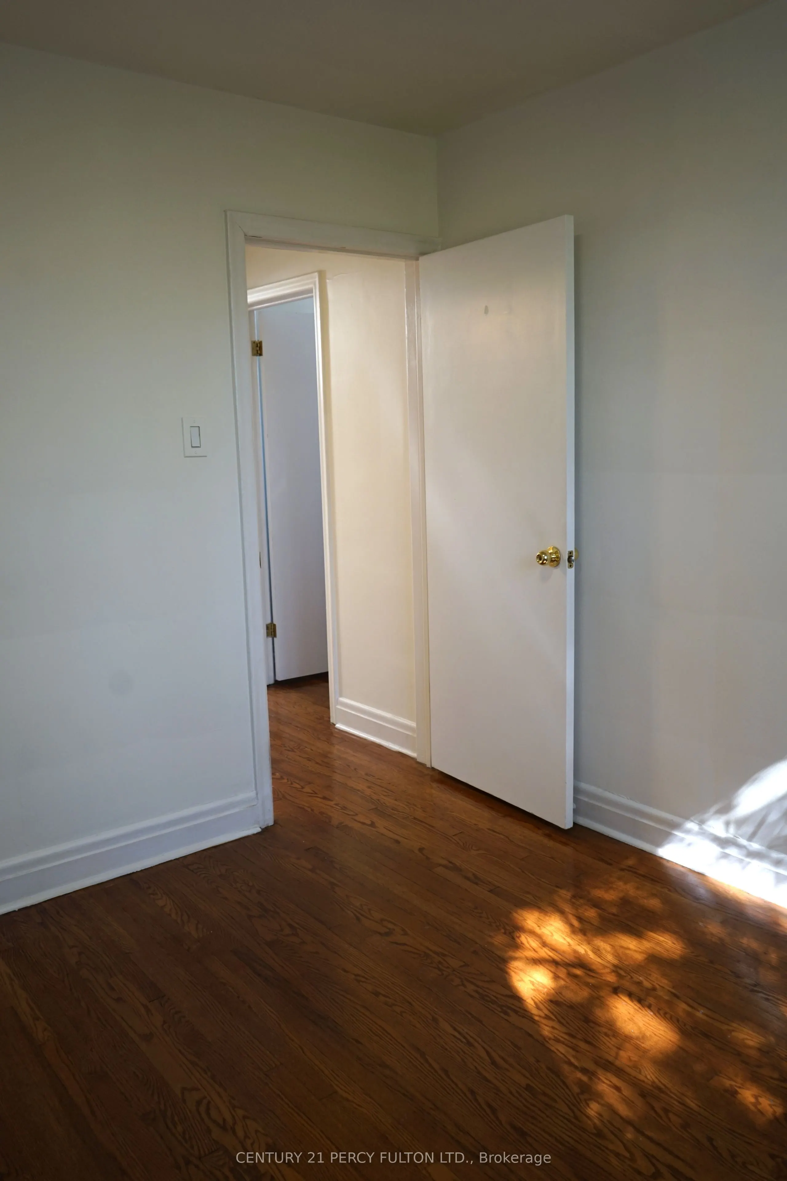 461 Eglinton Avenue E, #2