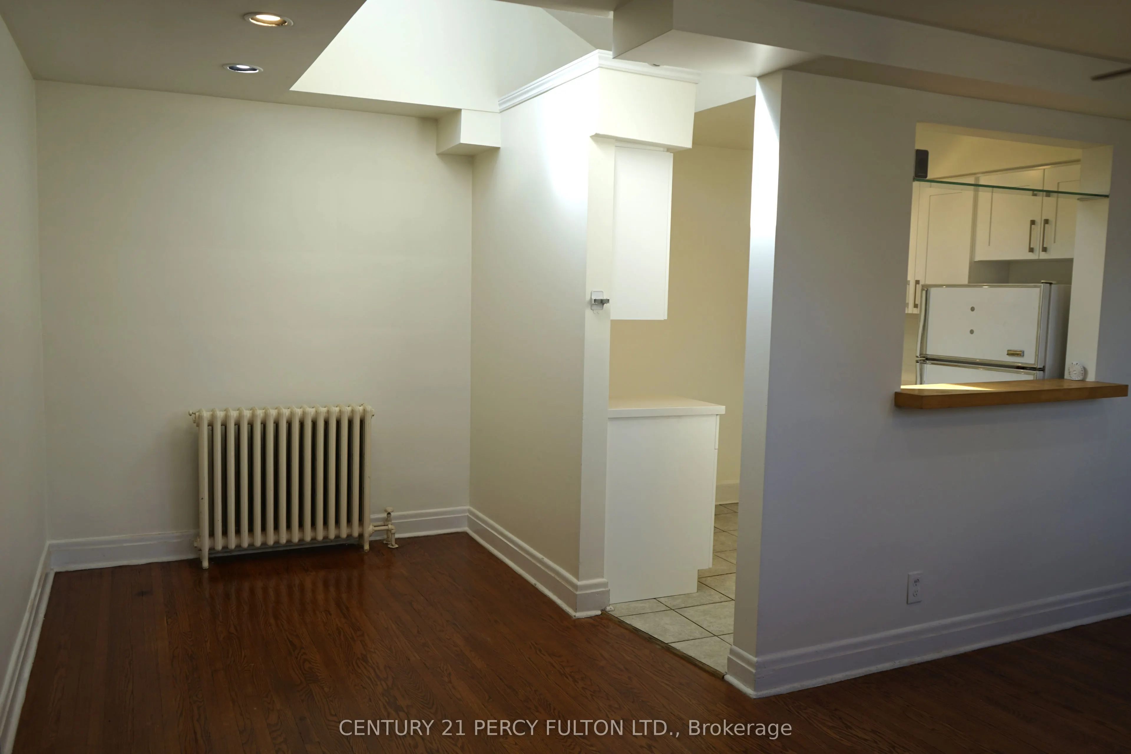 461 Eglinton Avenue E, #2