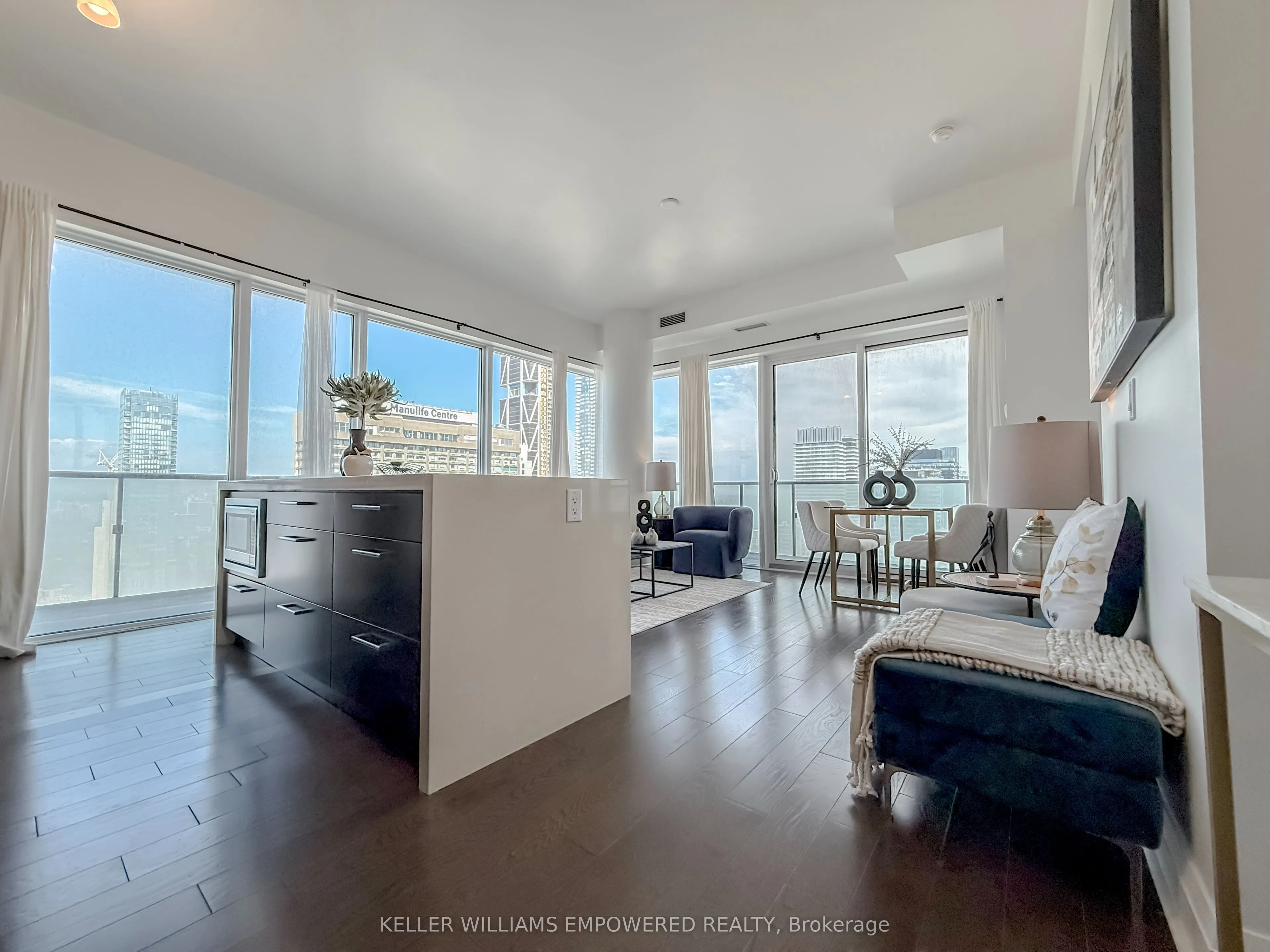 1080 Bay Street, #4508