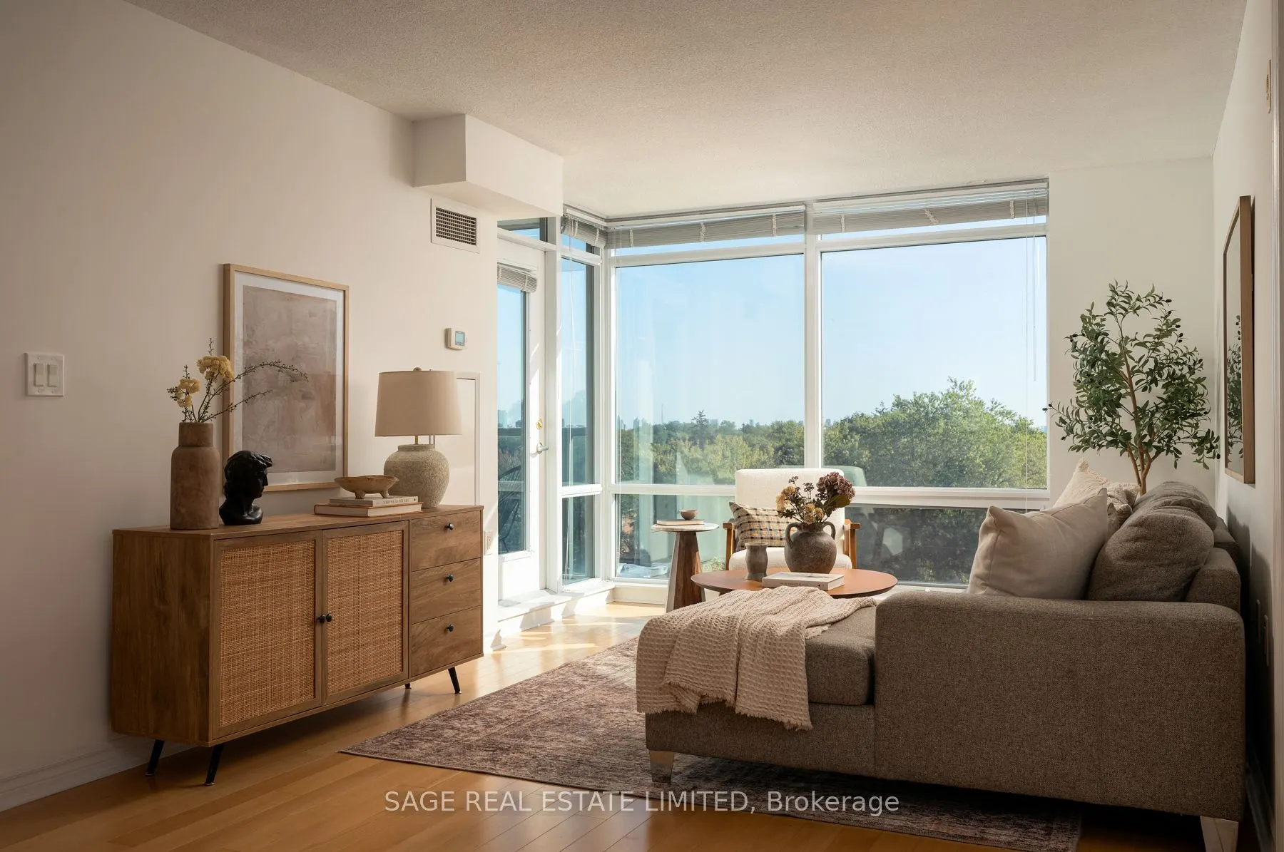 3830 Bathurst Street, #606