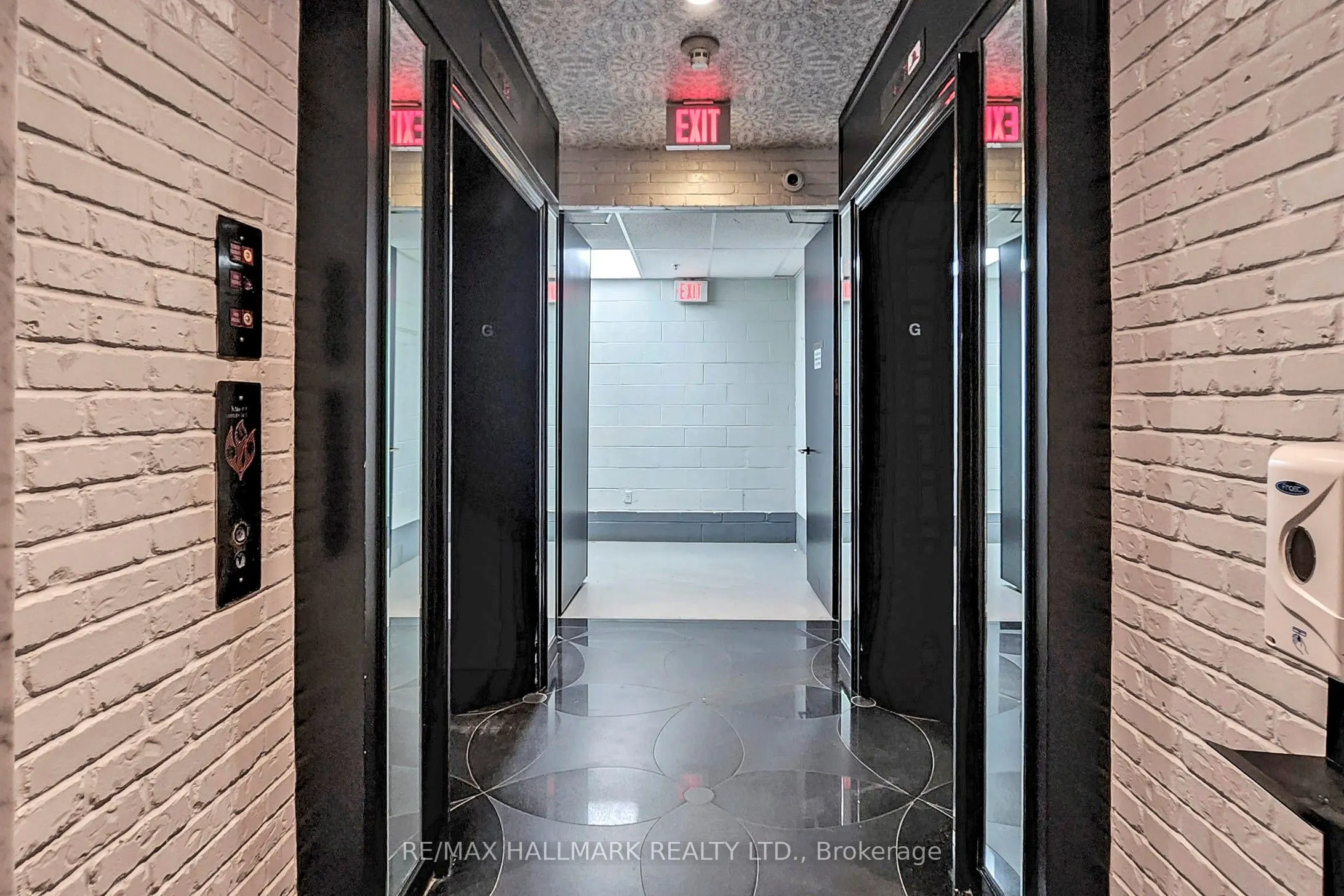 38 The Esplanade, #1305