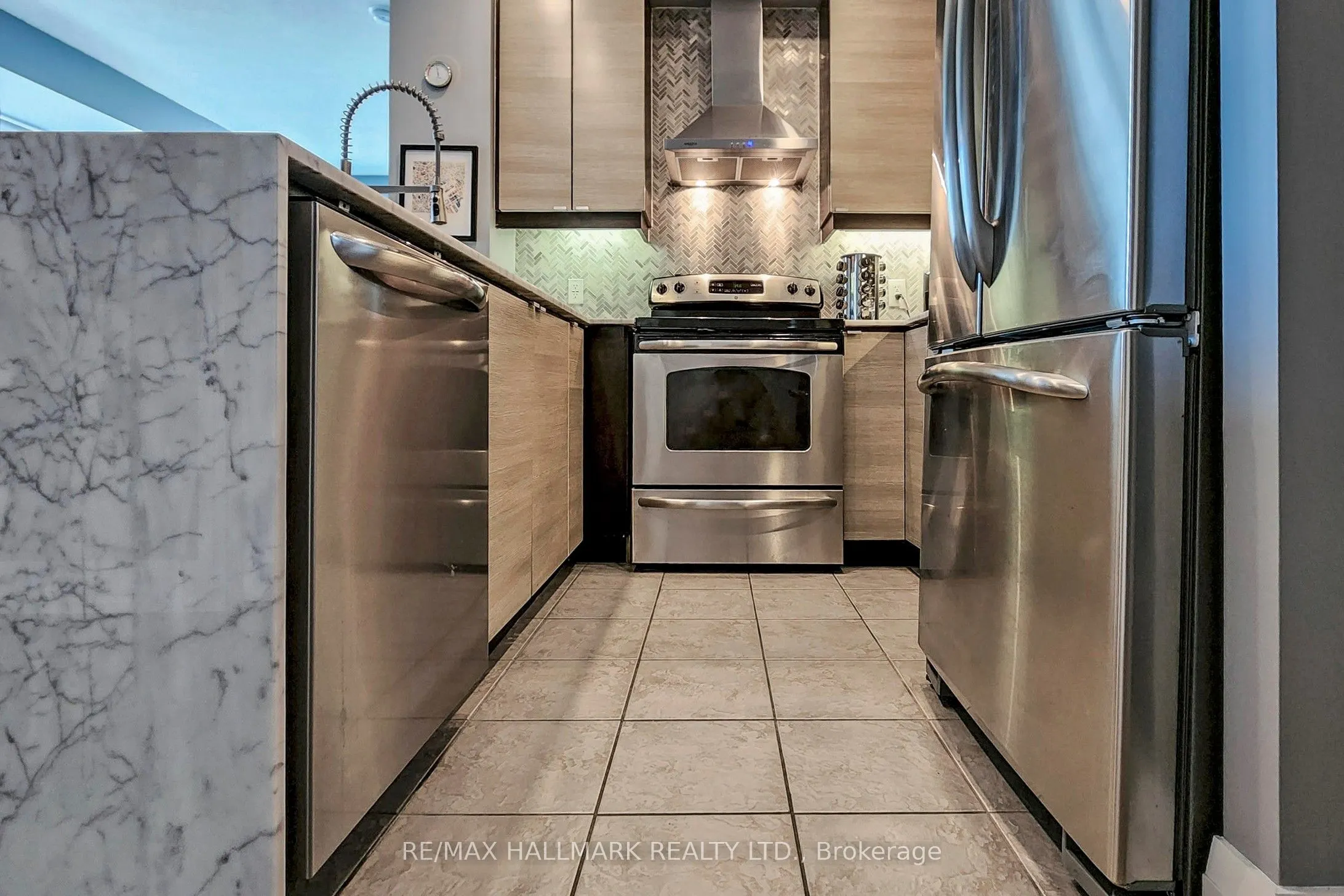 38 The Esplanade, #1305