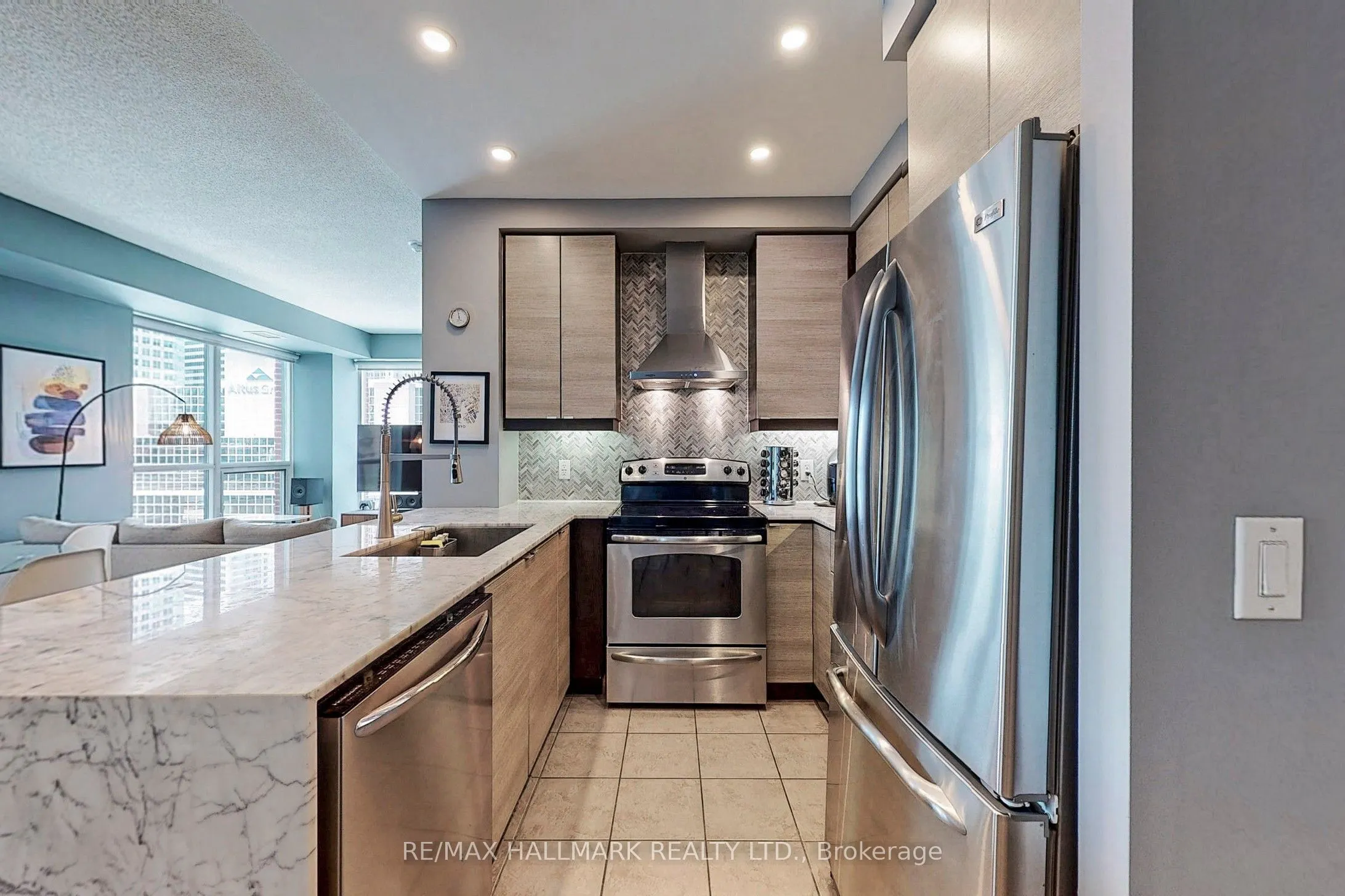 38 The Esplanade, #1305