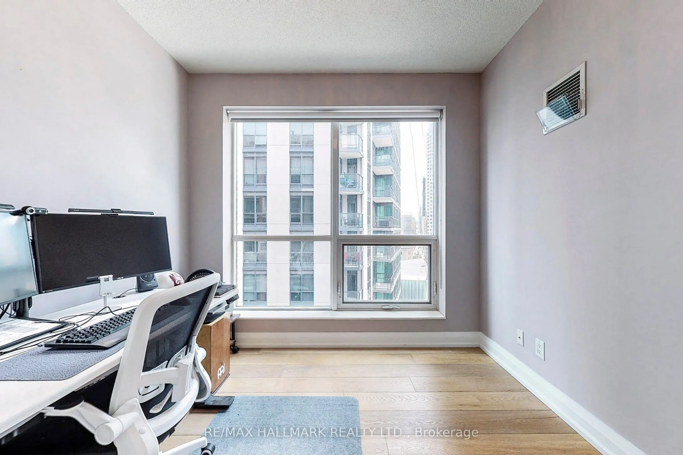 38 The Esplanade, #1305