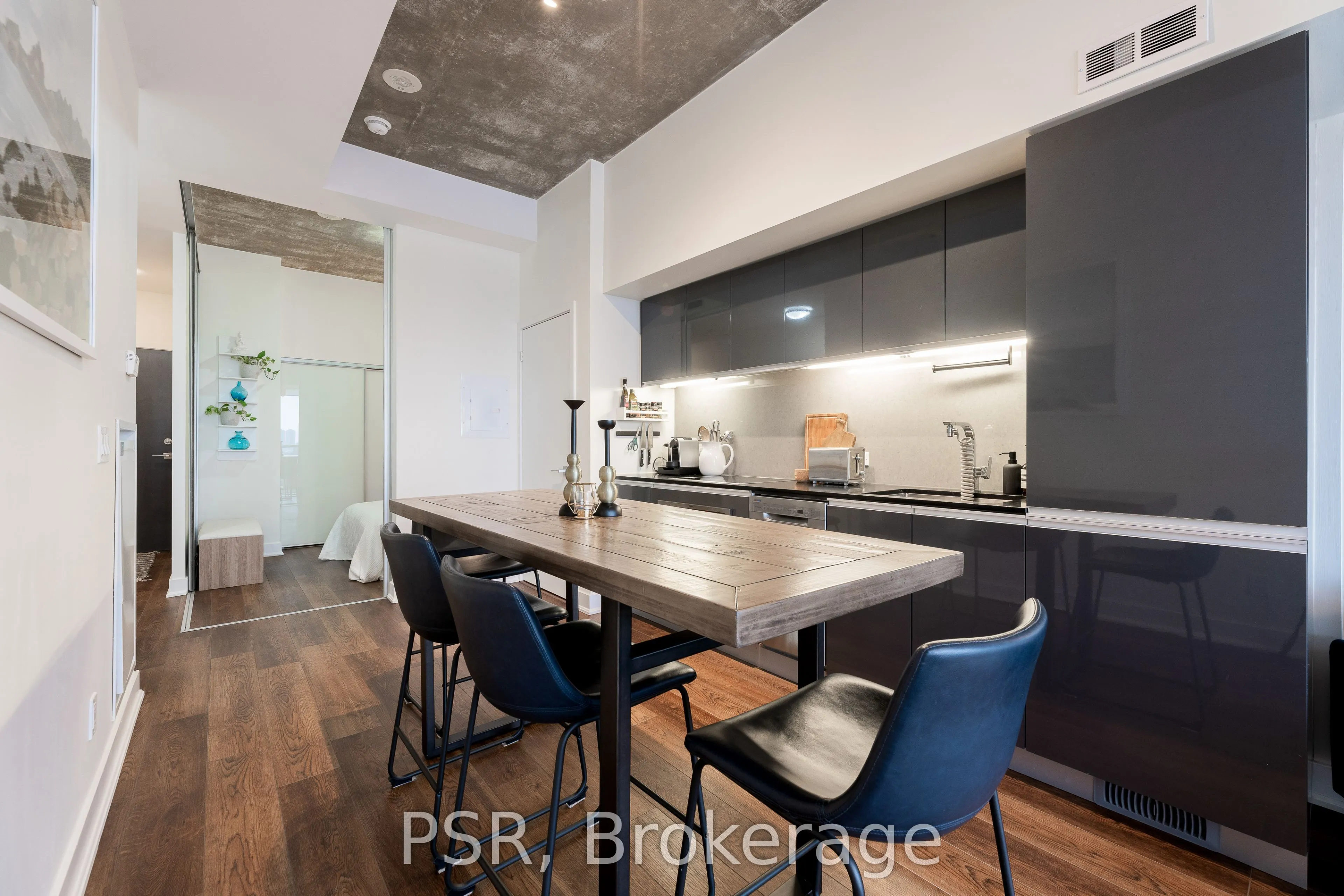 20 Minowan Miikan Lane, #1118