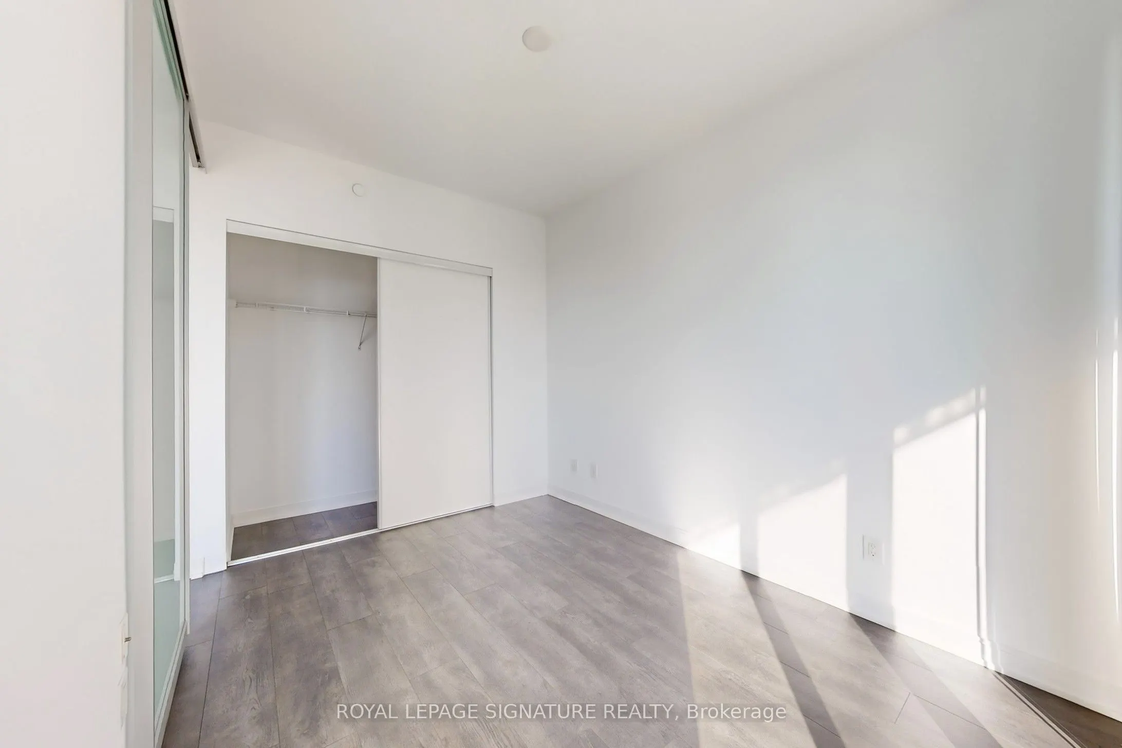 50 Charles Street E, #1901