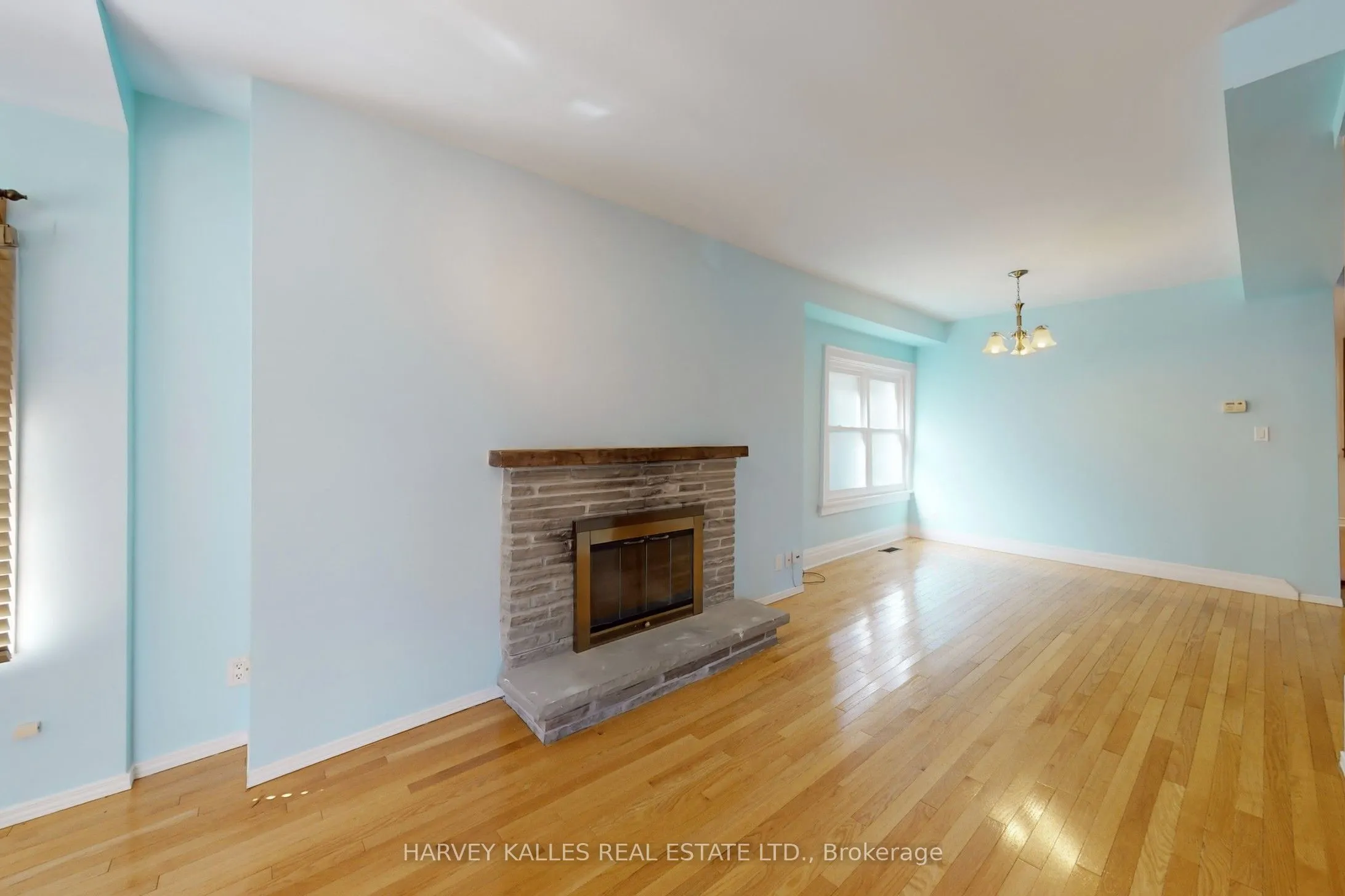 114 Bowood Avenue