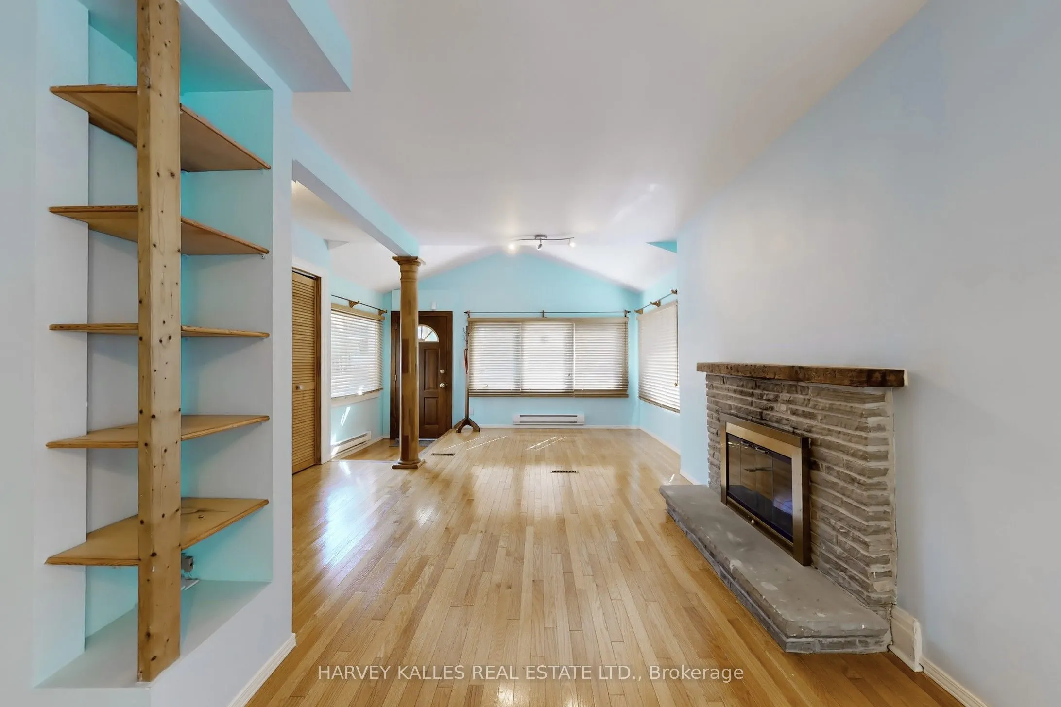 114 Bowood Avenue