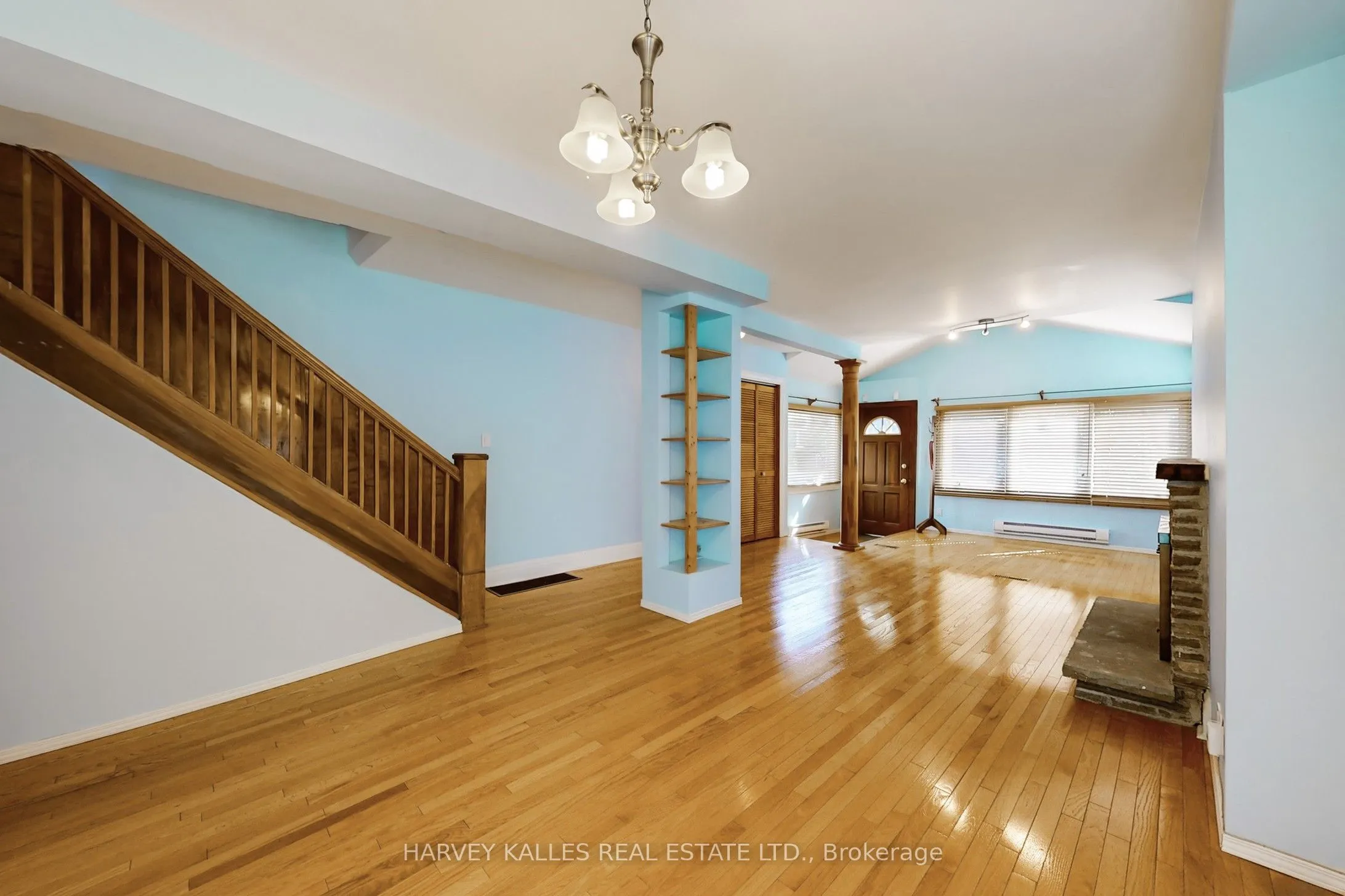 114 Bowood Avenue