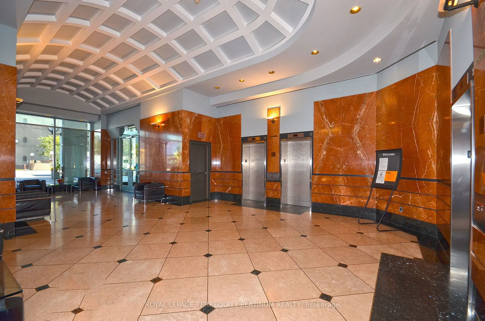 10 Yonge Street, #1008