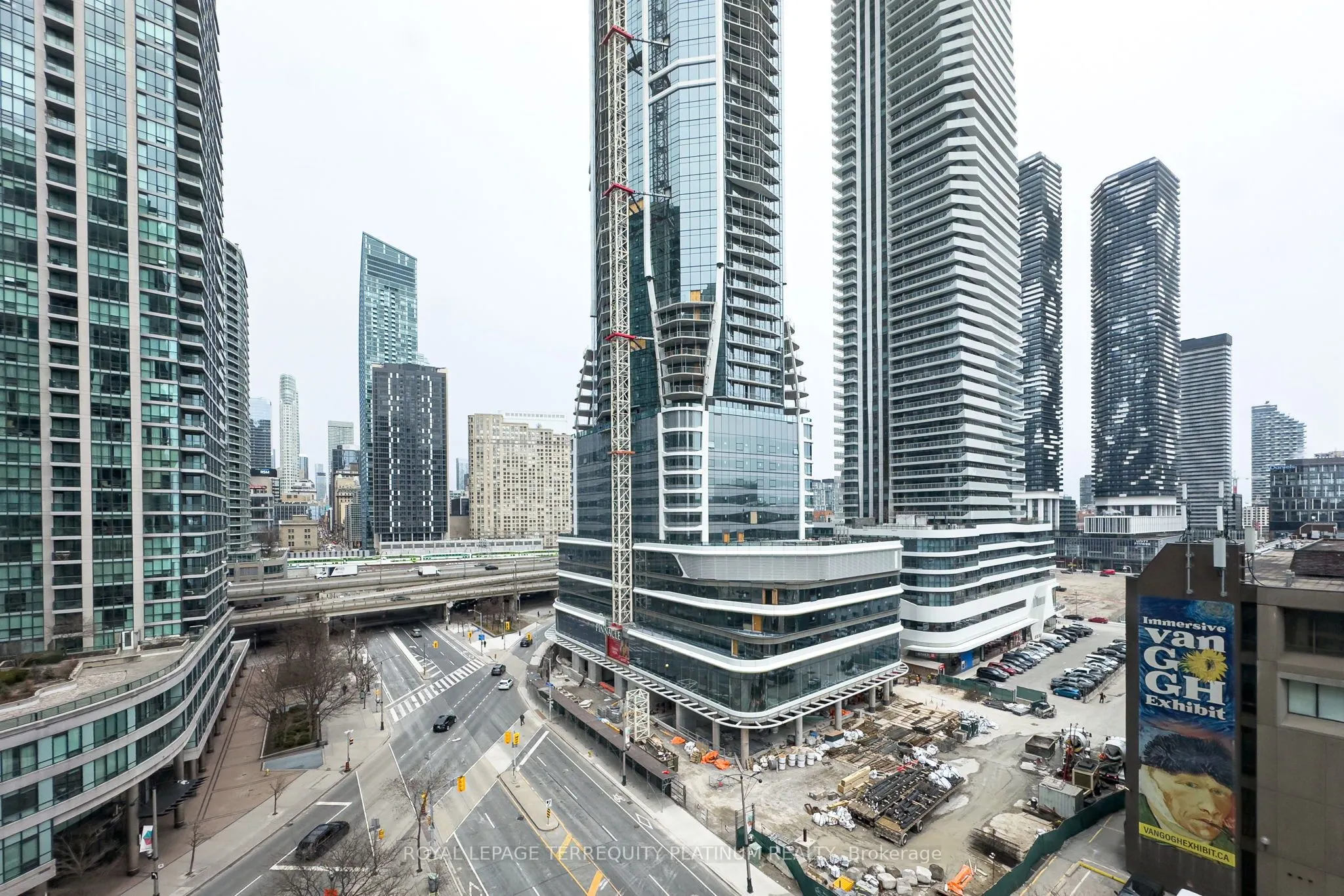 10 Yonge Street, #1008