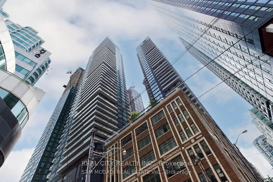 115 Blue Jays Way, #2611