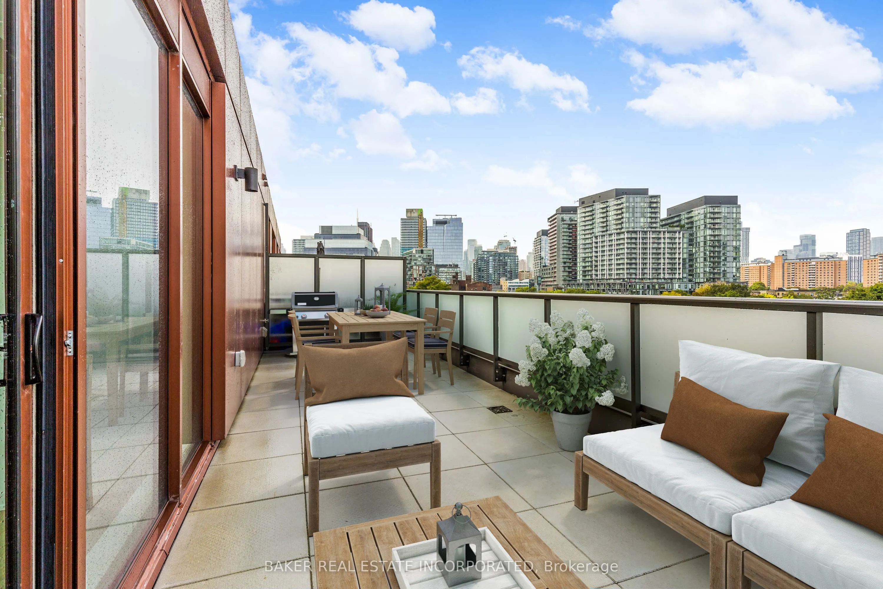 28 Eastern Avenue, #608