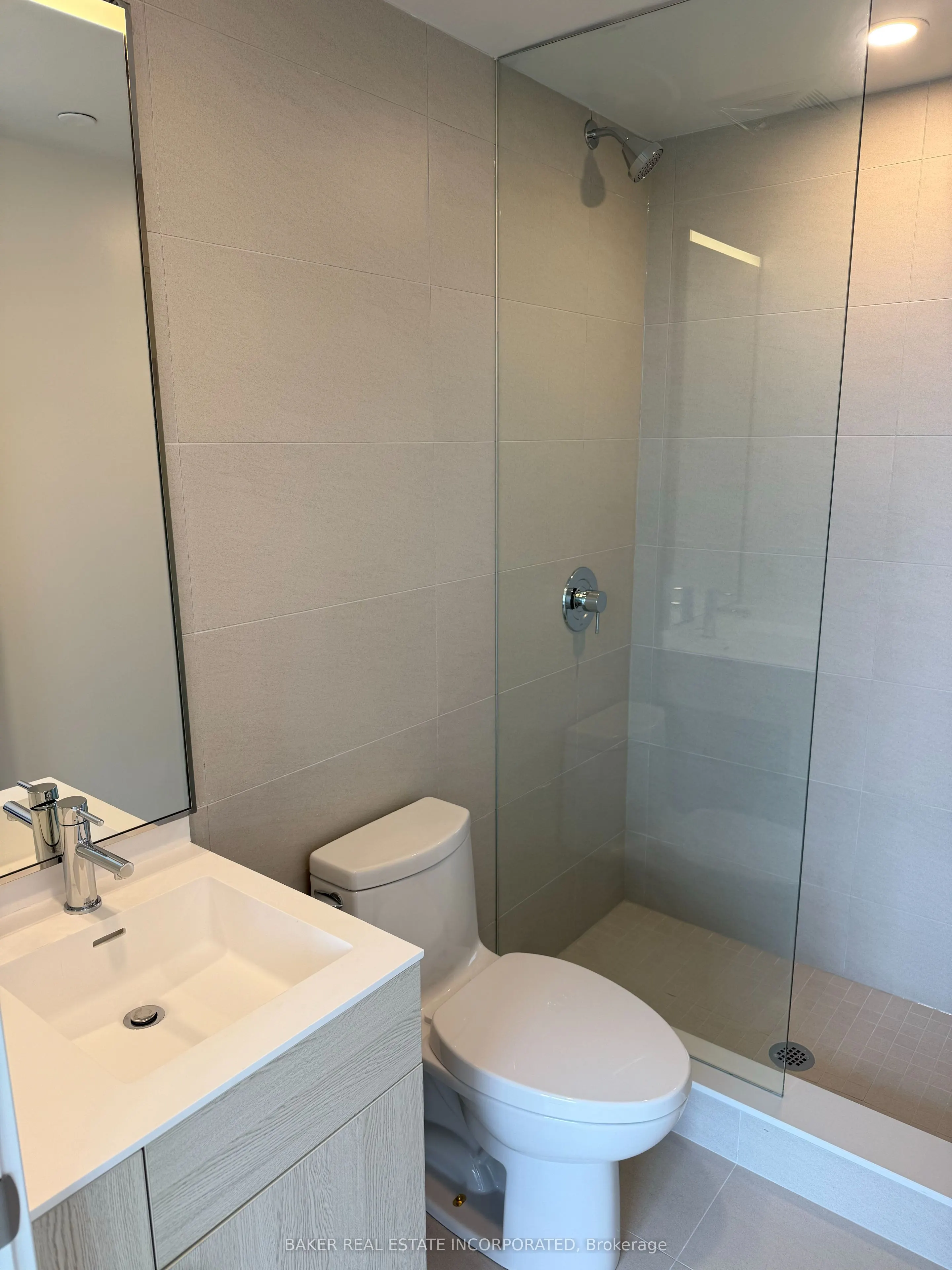 28 Eastern Avenue, #608