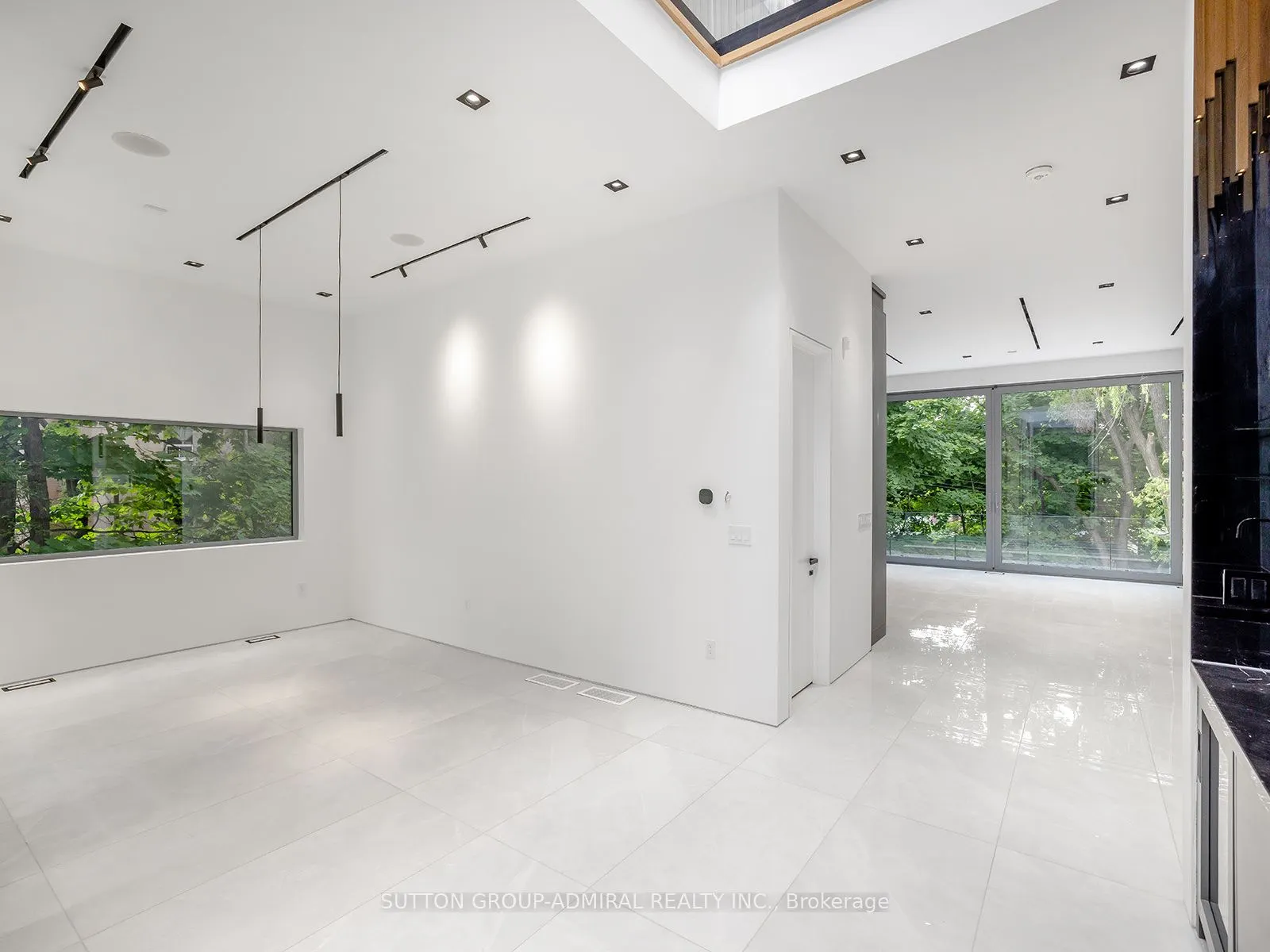 157 Old Forest Hill Road