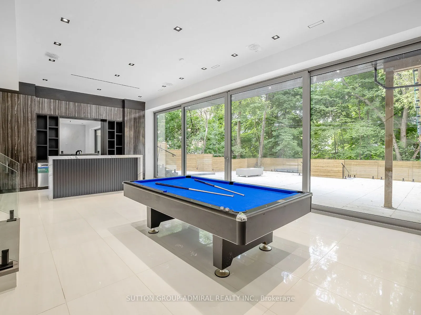 157 Old Forest Hill Road