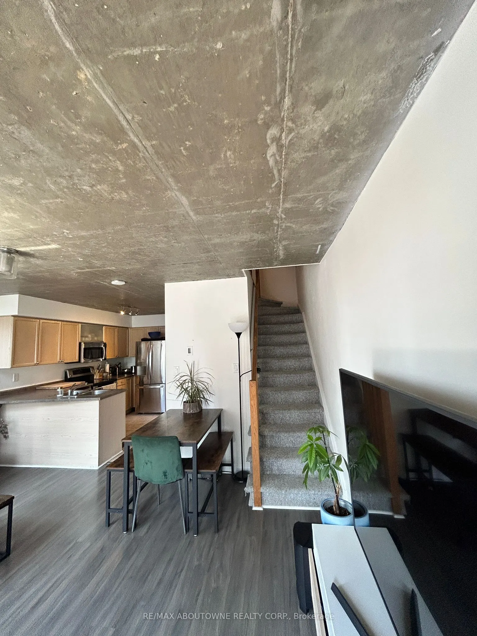 1029 King Street W, #1005