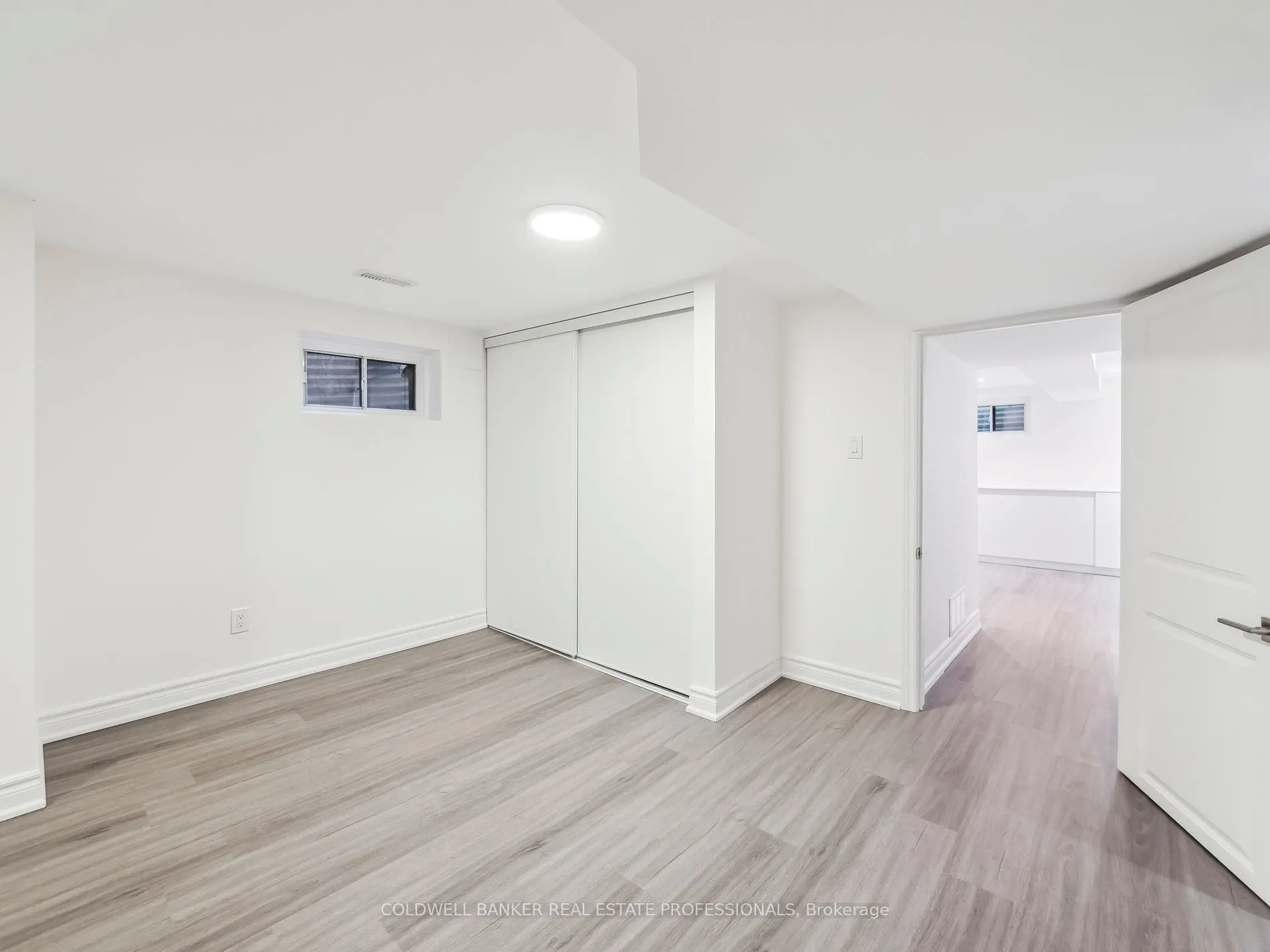 2 Kempsell Crescent