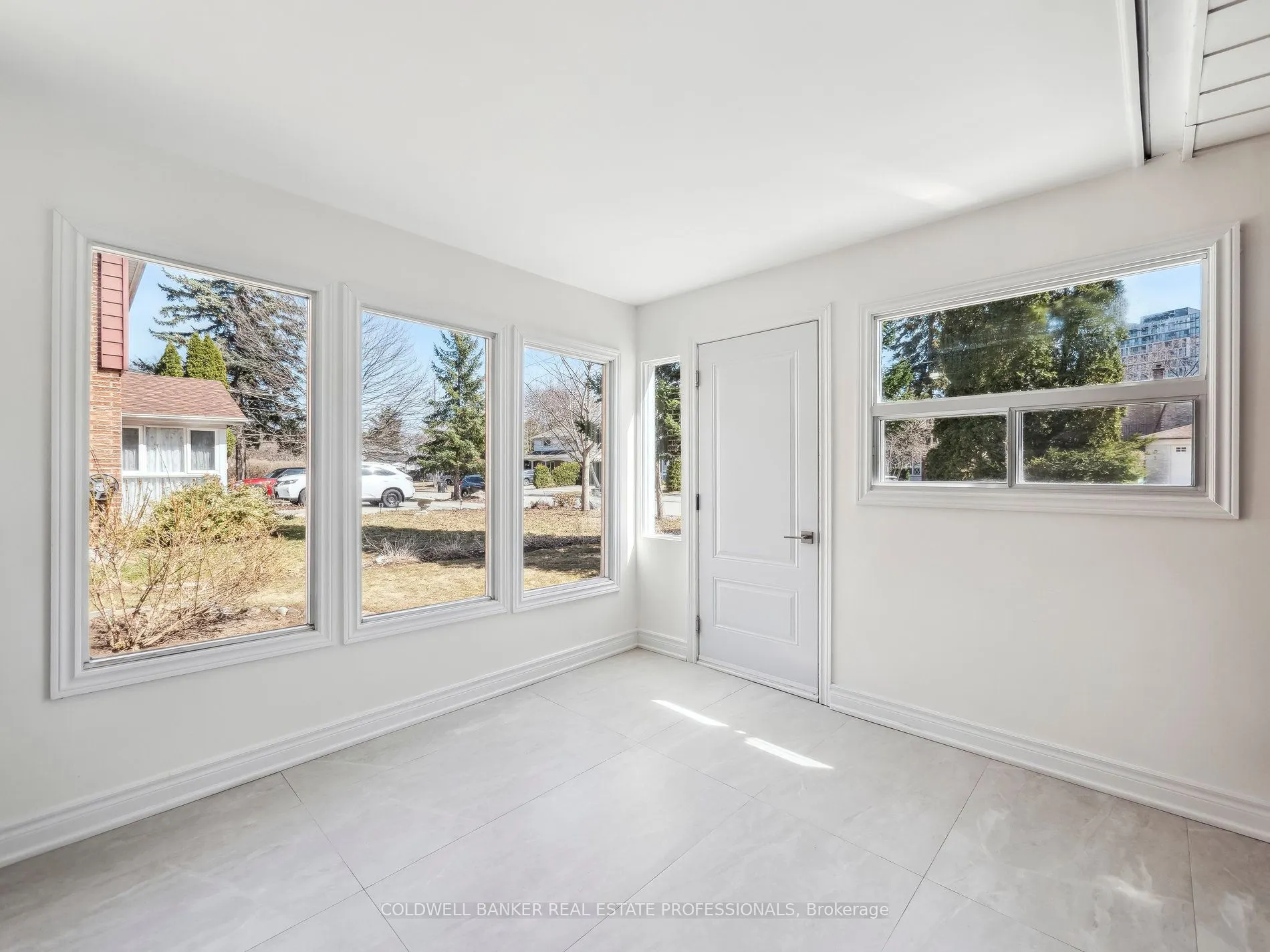 2 Kempsell Crescent