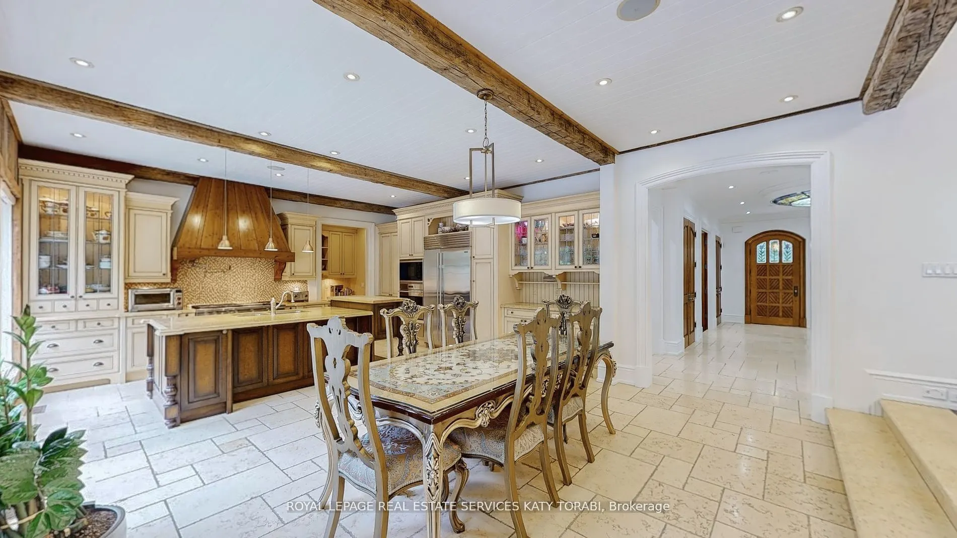14 St Margarets Drive