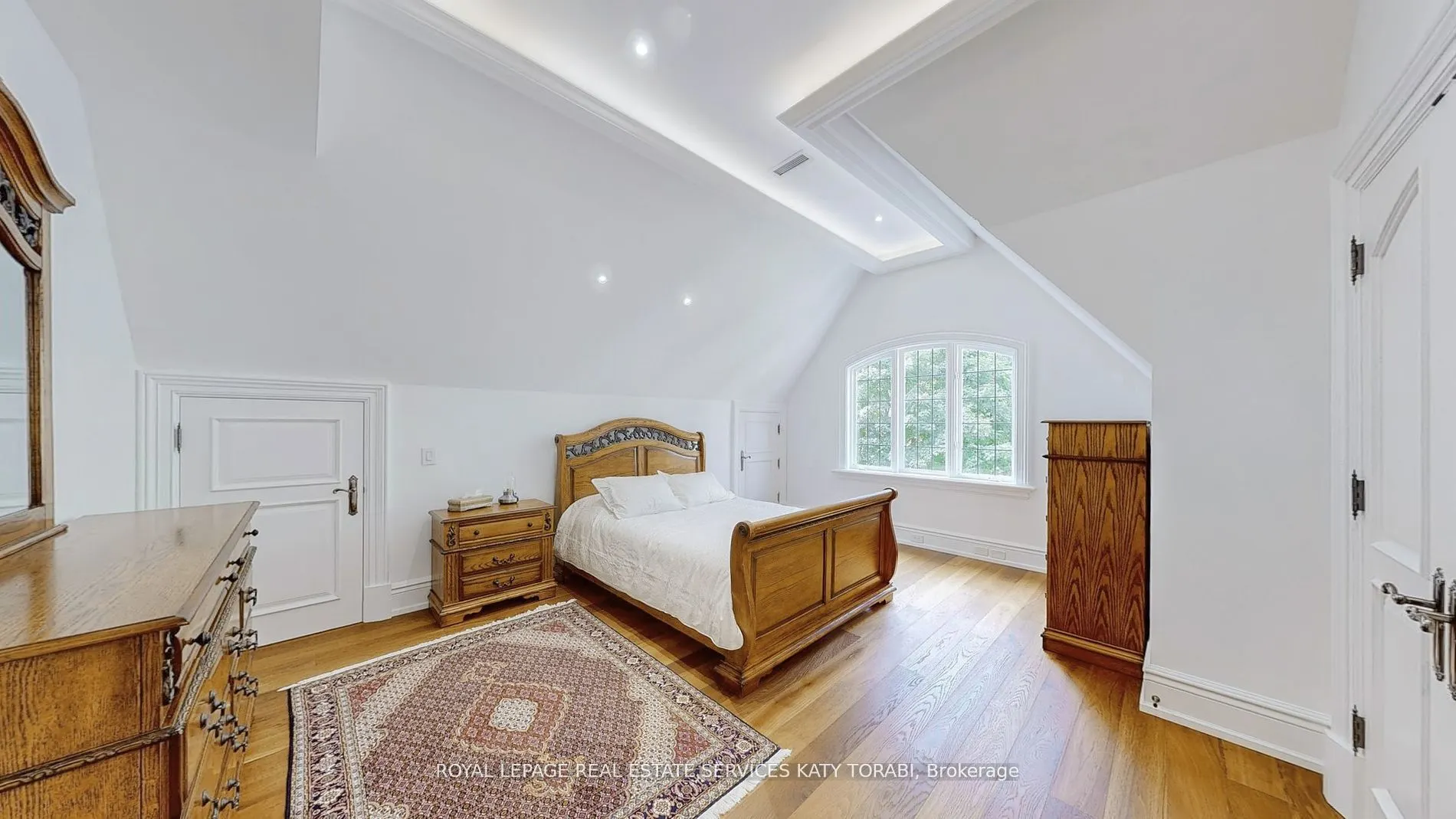 14 St Margarets Drive