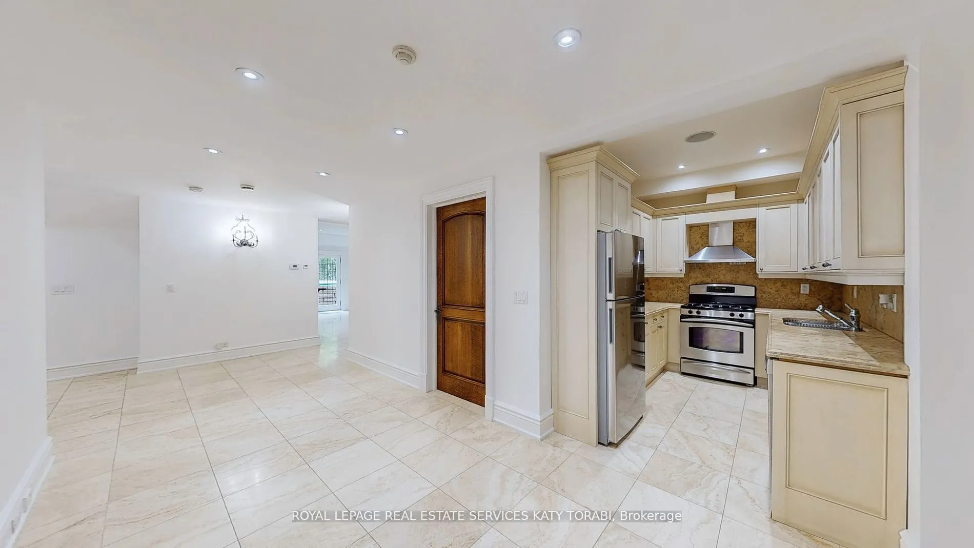 14 St Margarets Drive