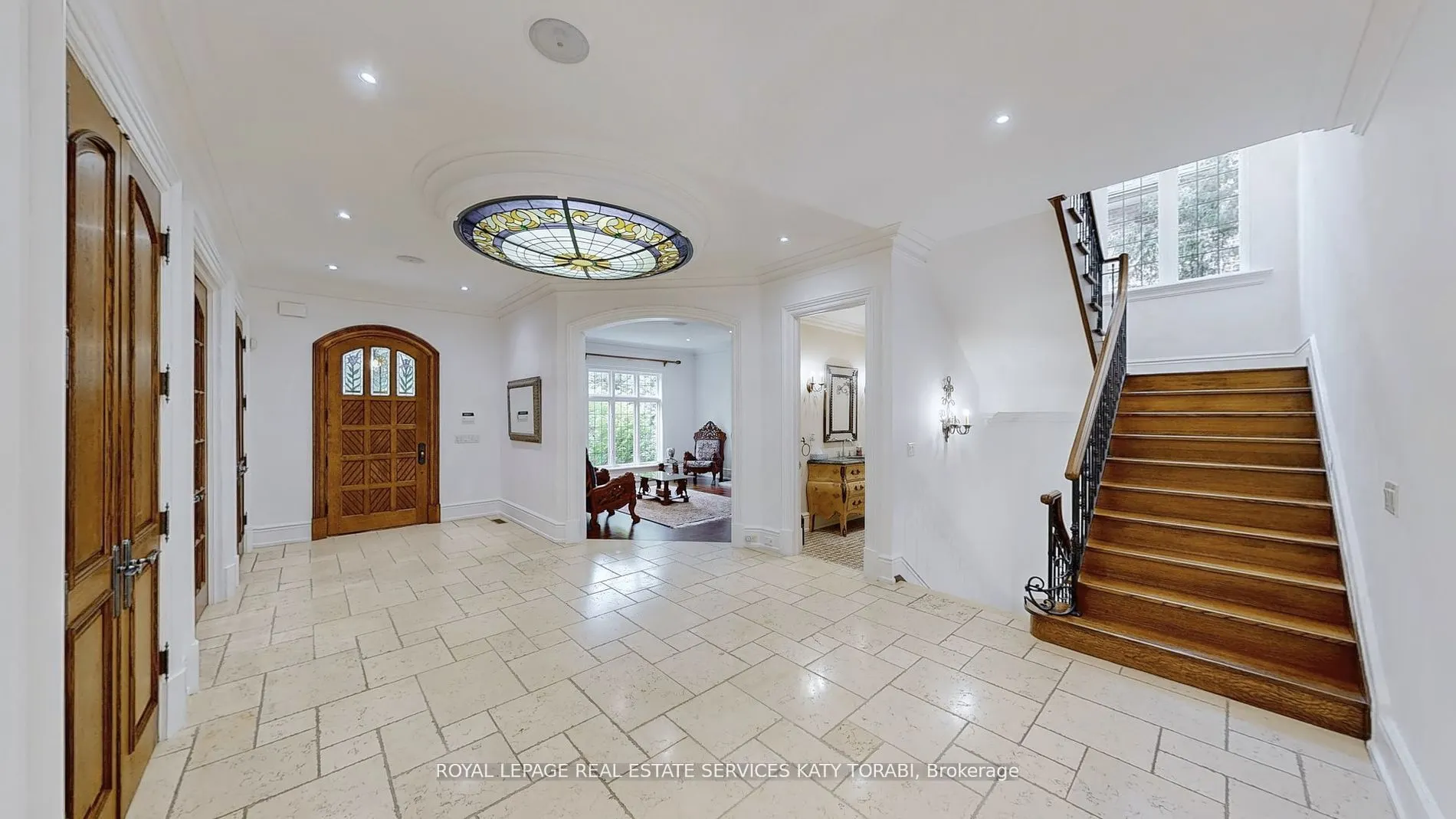 14 St Margarets Drive