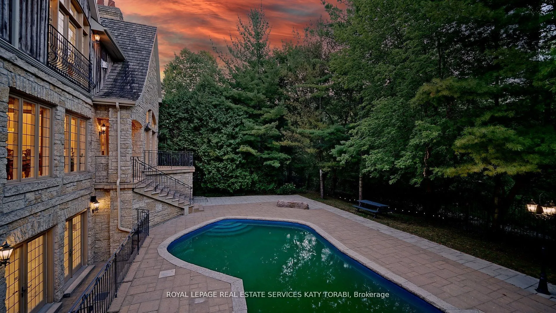14 St Margarets Drive