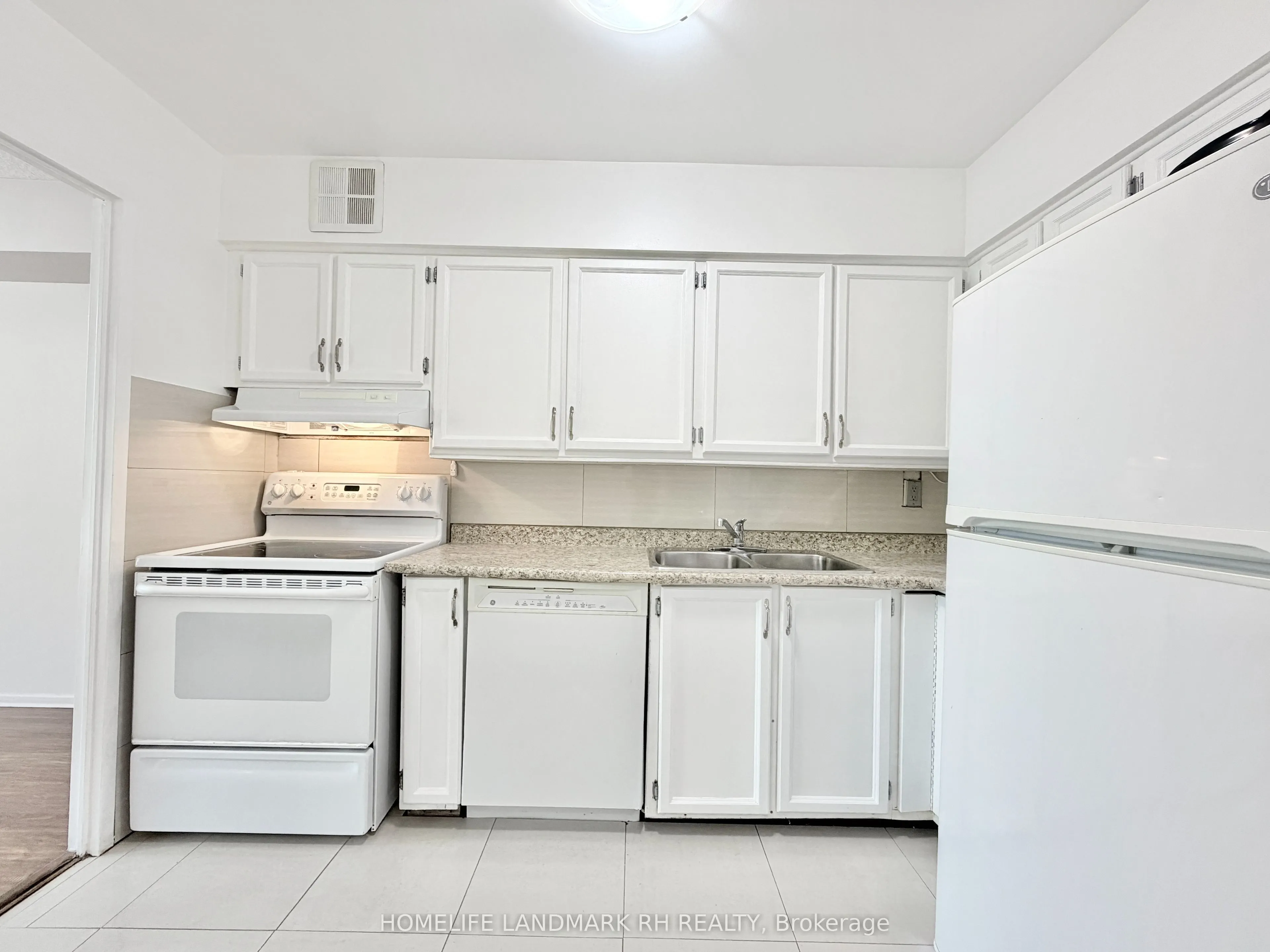 1338 York Mills Road, #311