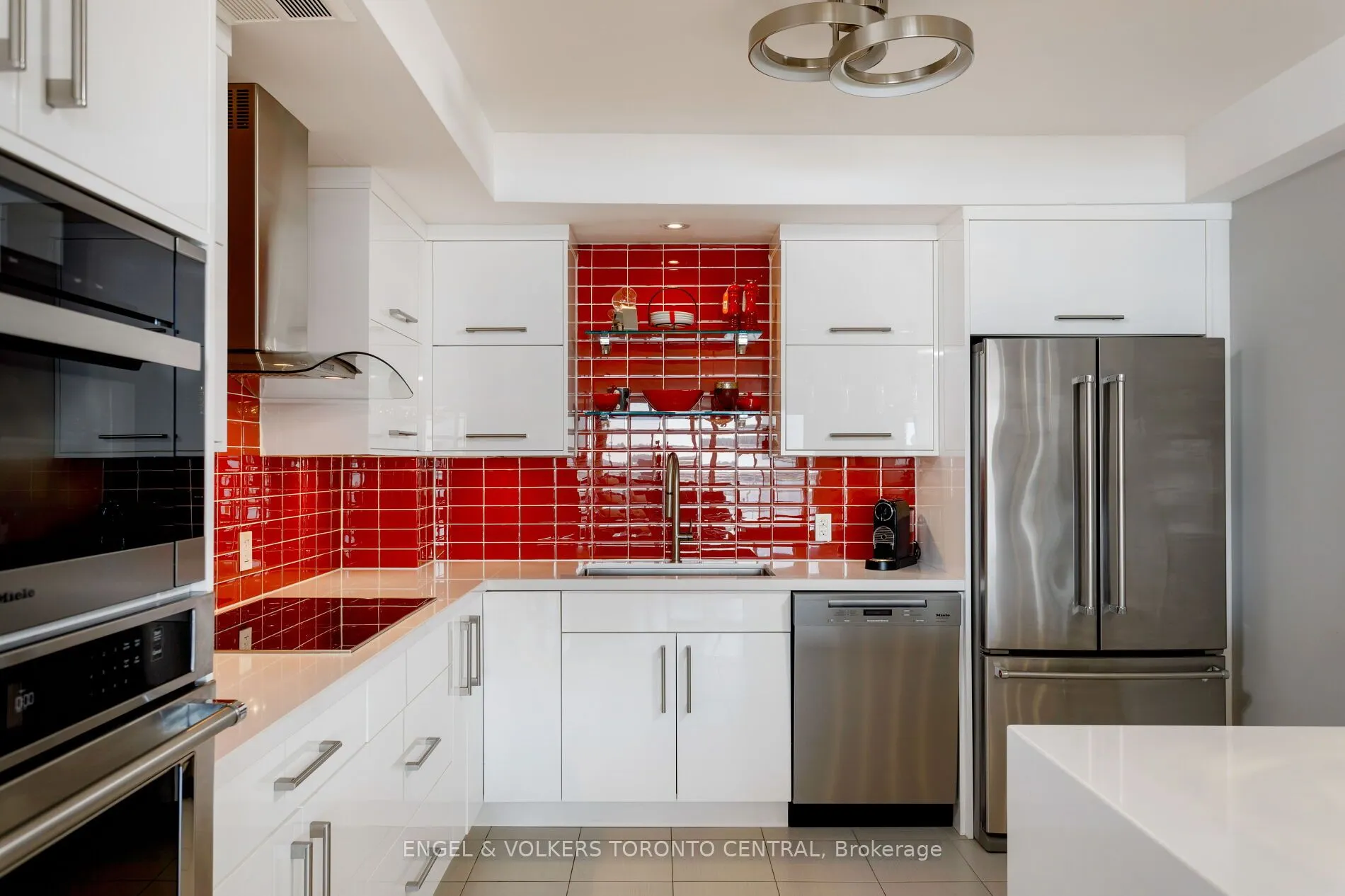 460 Queens Quay Way W, #803E