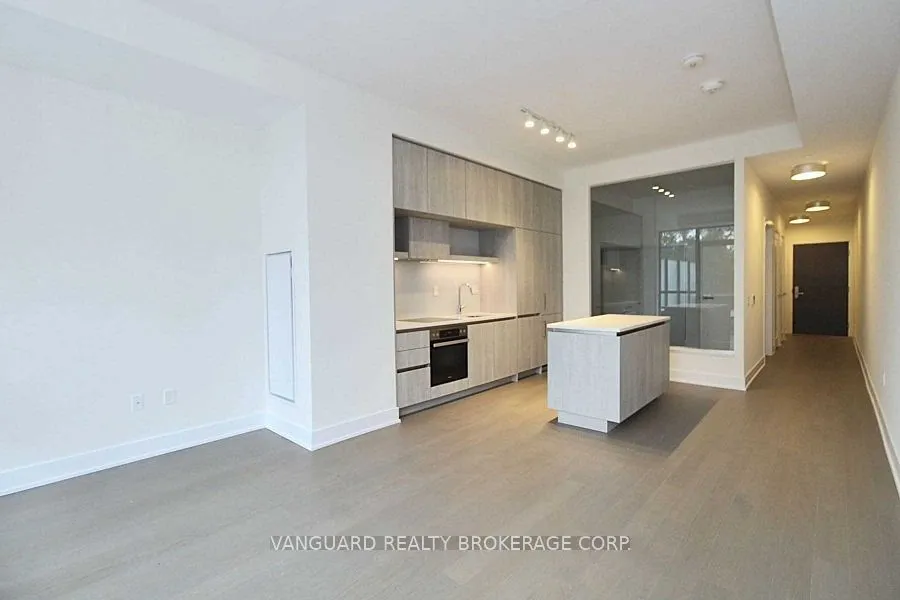 6 Jackes Avenue, #214