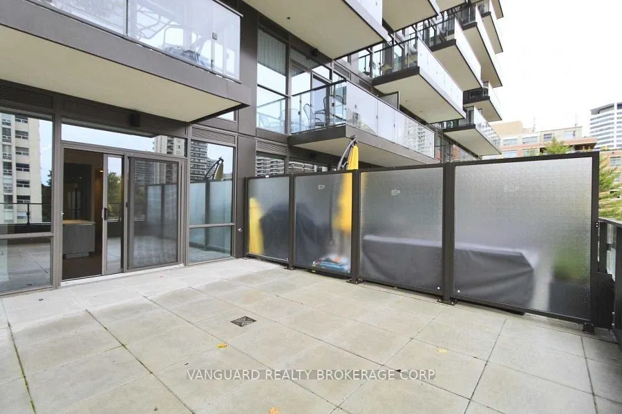 6 Jackes Avenue, #214