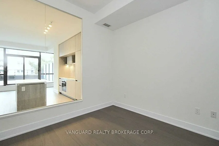 6 Jackes Avenue, #214